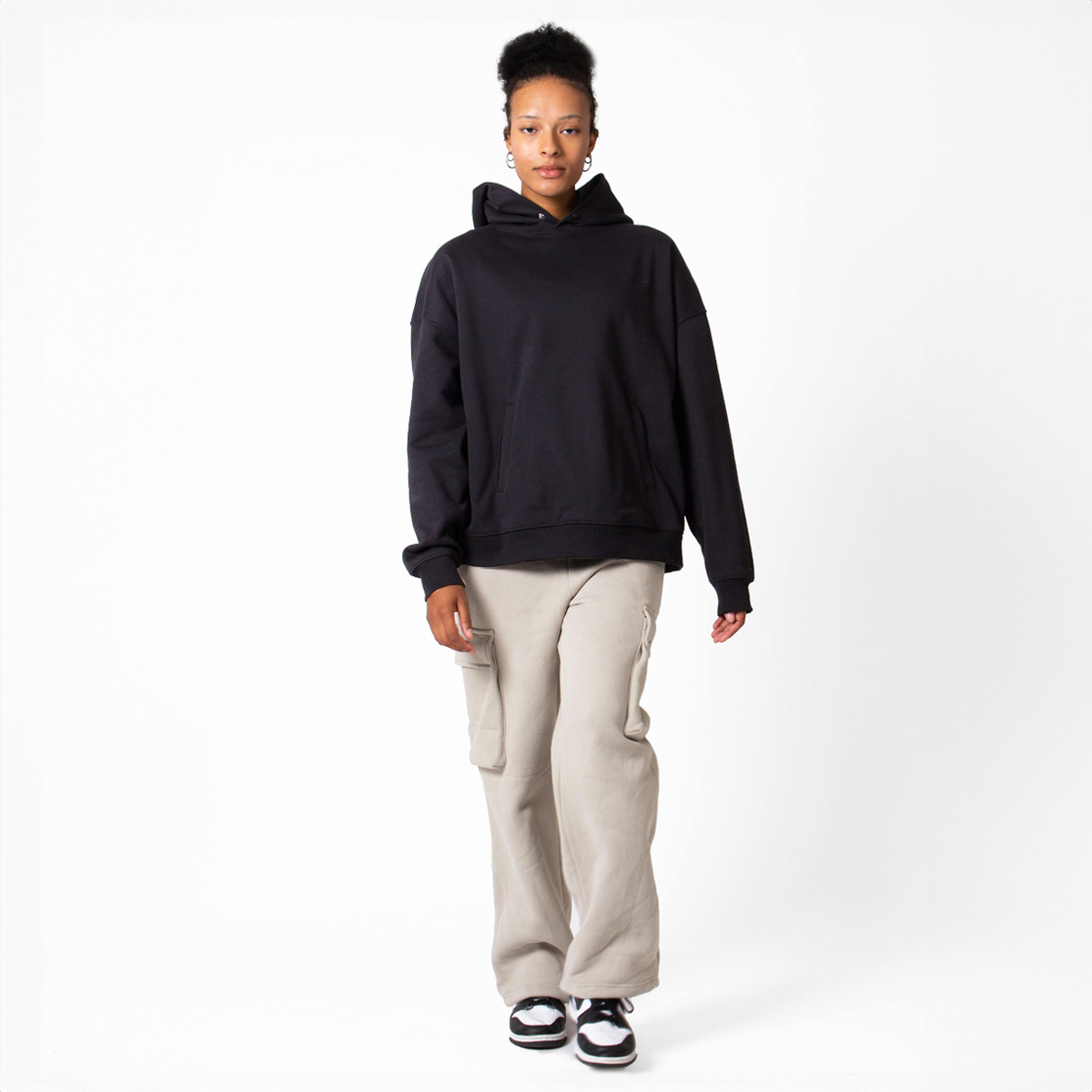 WLKN WLKN : Tonal Wide Leg Cargo Sweatpants