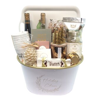 Winter Cheer Basket Winter Cheer Basket