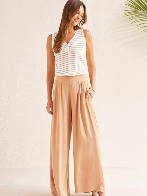 Tribal Pull On Flowy Pant