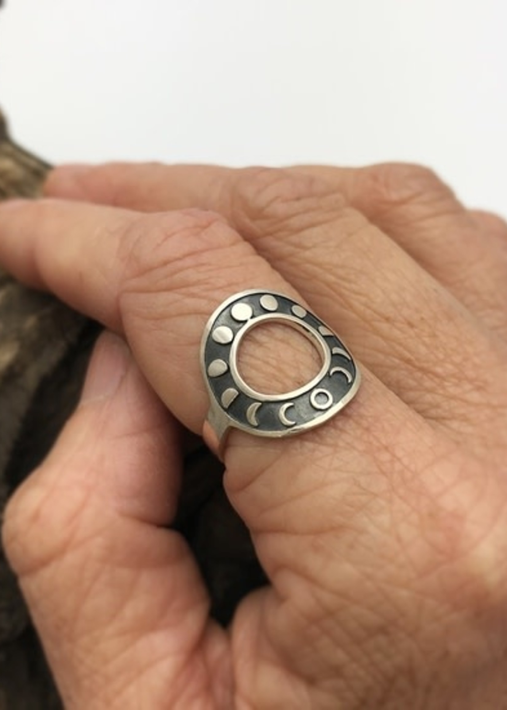 Nina Designs Moon Phase Ring - Round