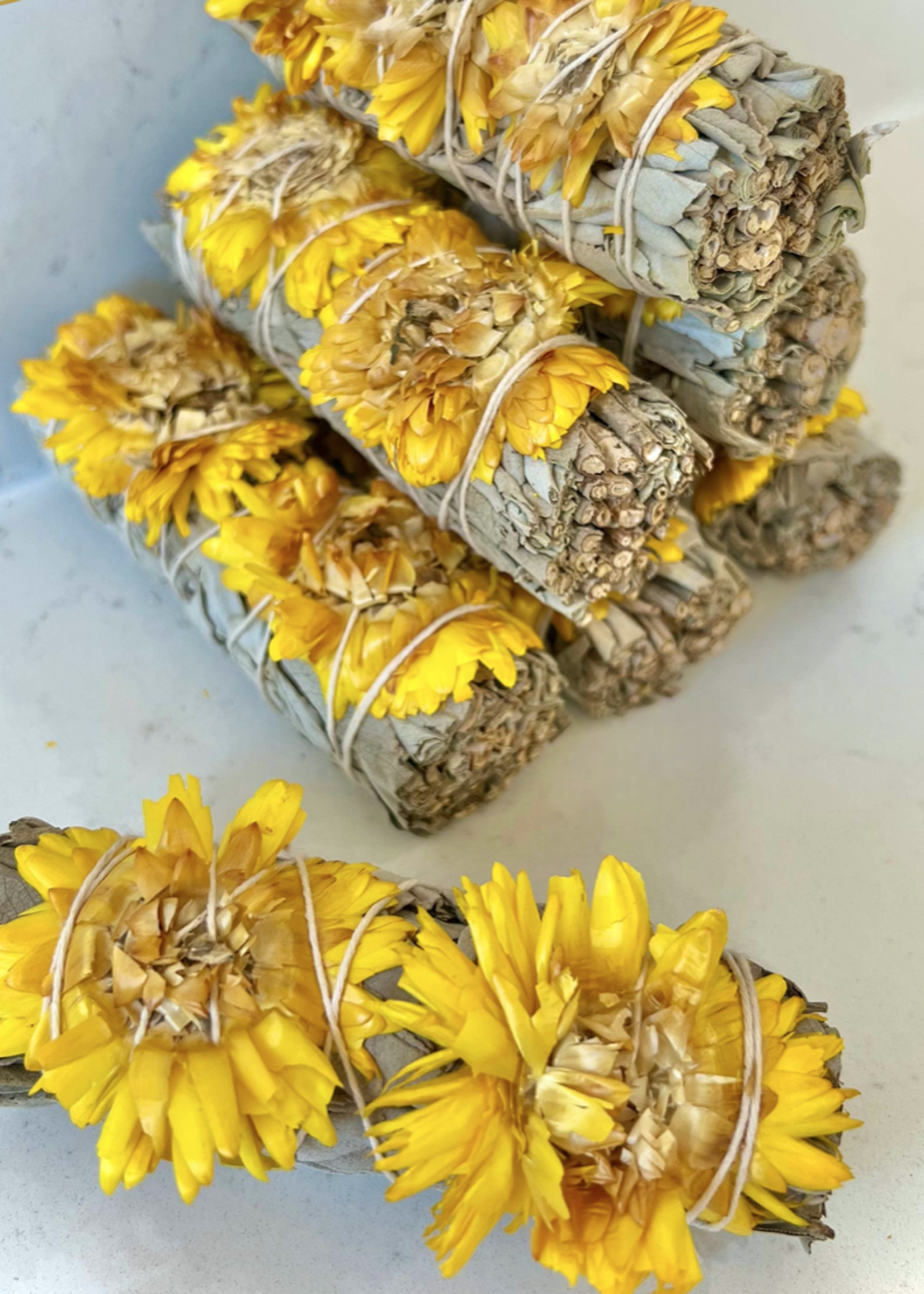 Faiza Naturals Sunflower with White Sage Bundle