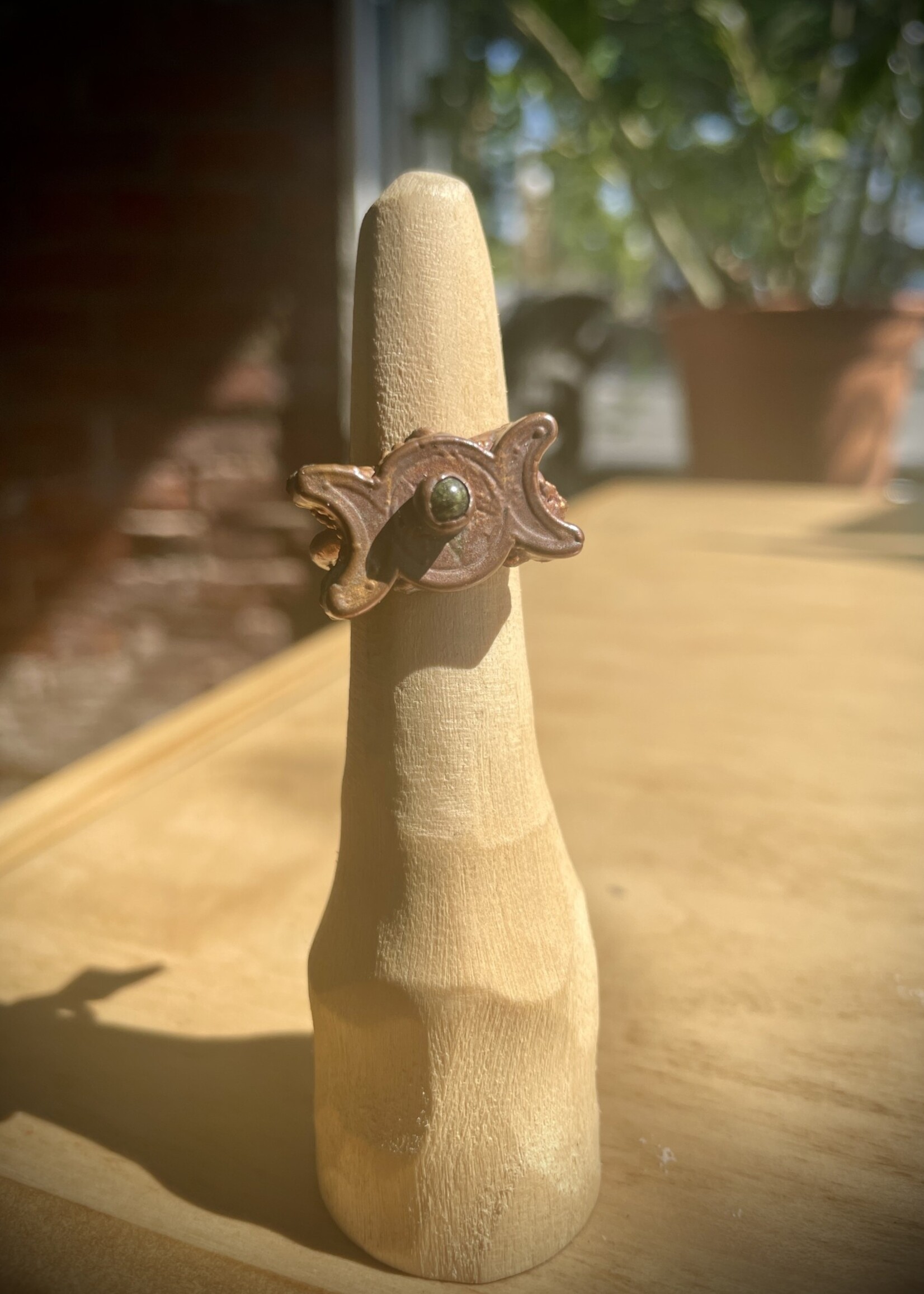 Gail Scherer Triple Moon Onyx Copper Ring - 6.5