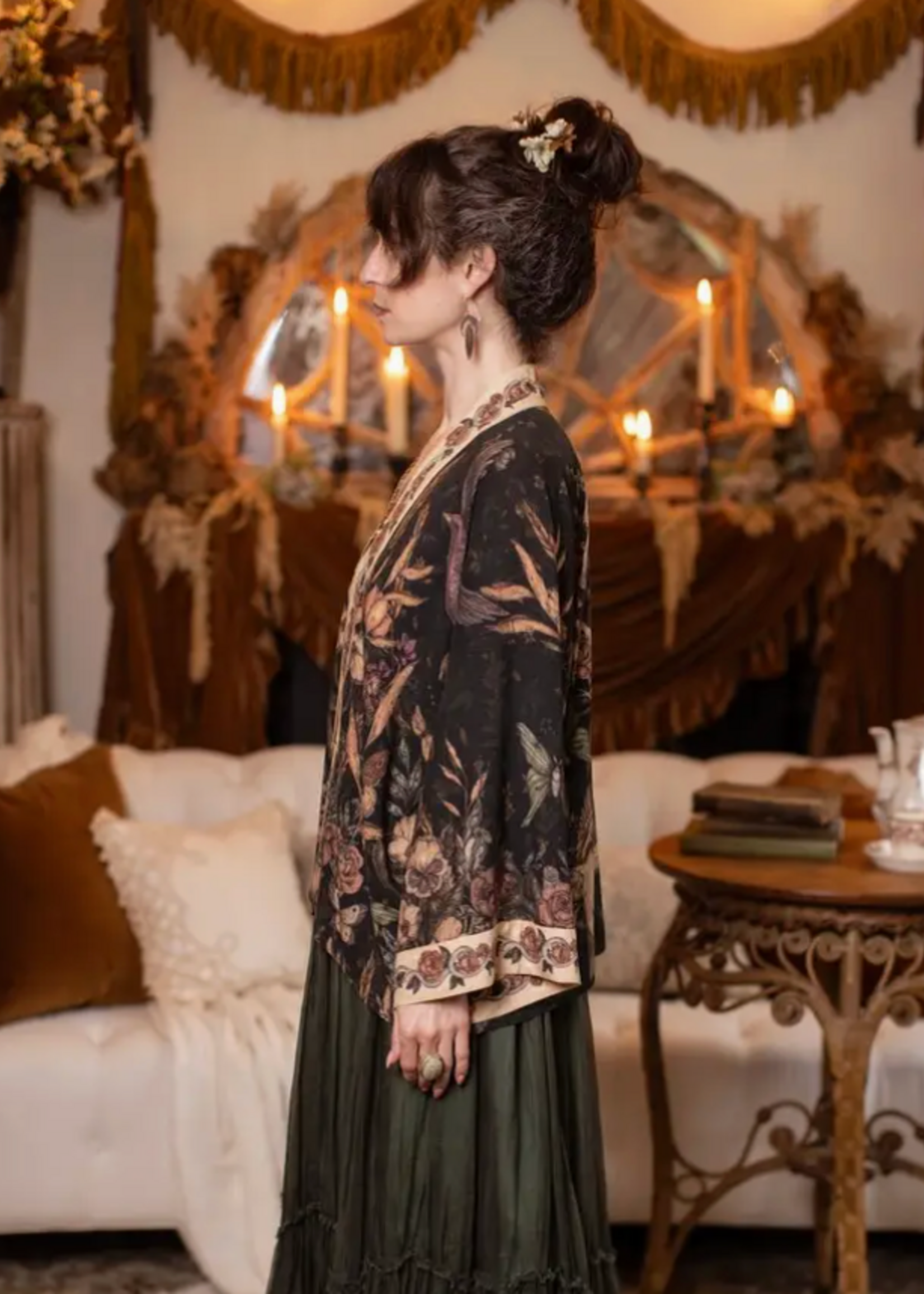 Market of Stars Market of Stars - Momento Pixie Duster Crop Kimono w/ Floral, Starling & Skull