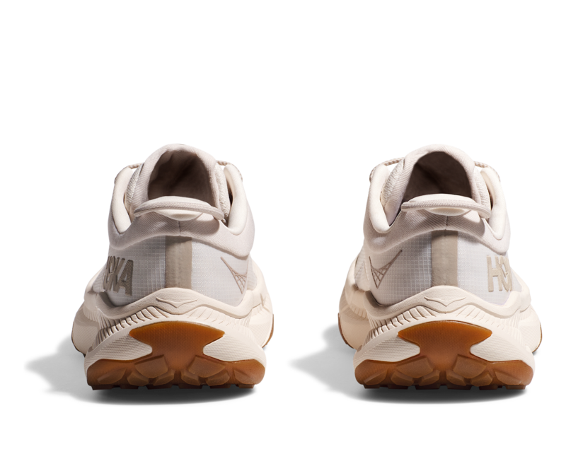Hoka W's Transport