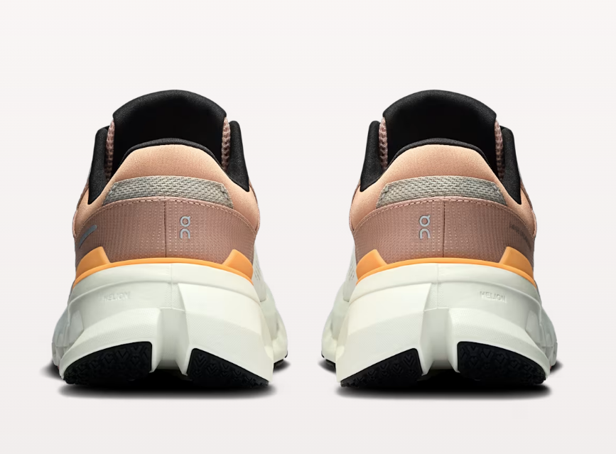 On ON W's Cloudrunner 2 (S25)