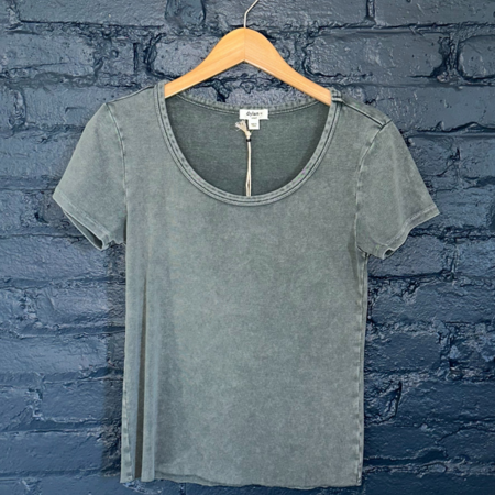 Dylan Short Sleeved Charlie Tee