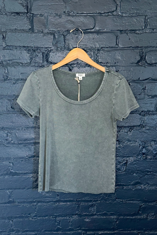 Dylan Short Sleeved Charlie Tee