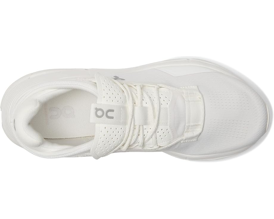 On W's Cloudnova 2