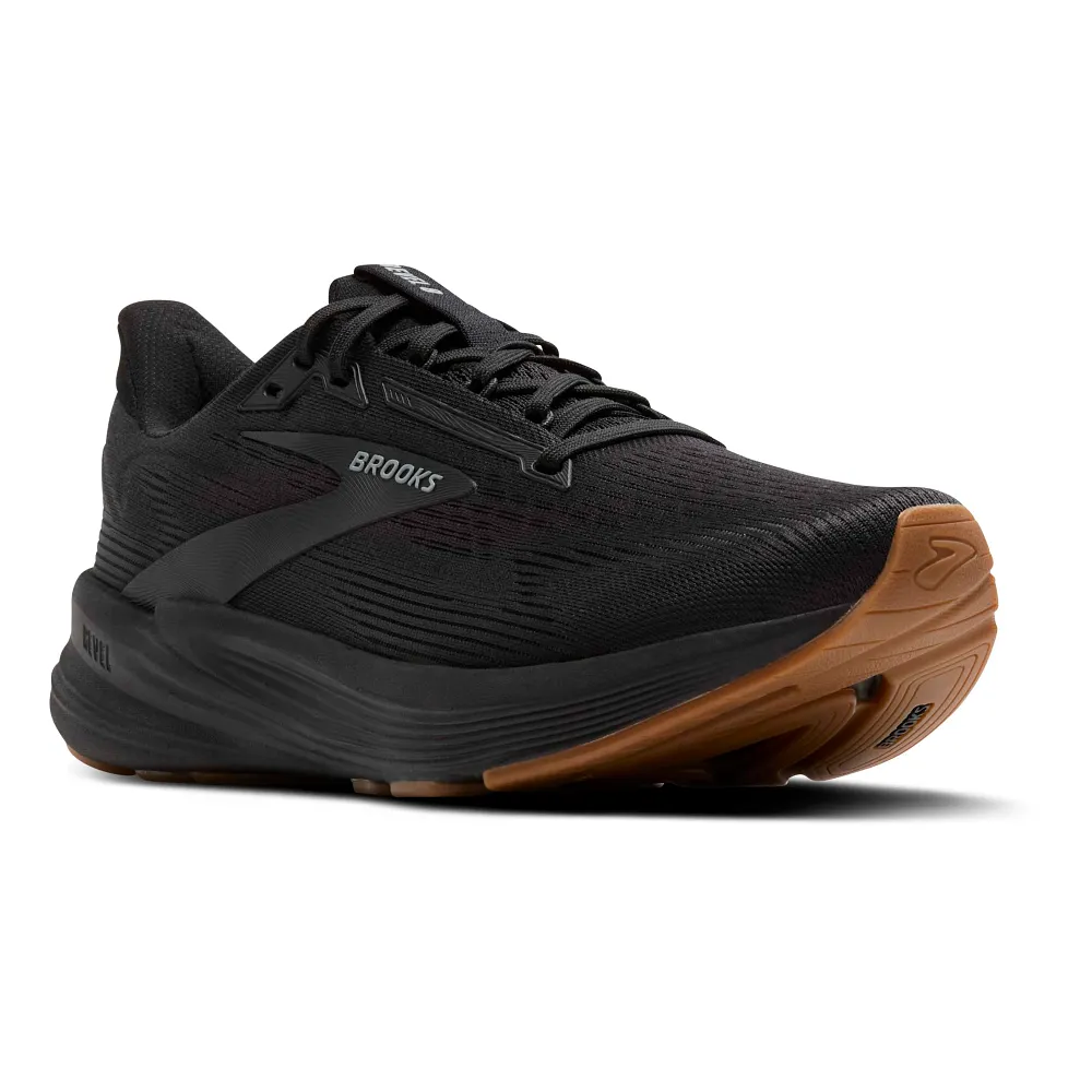 Brooks W's Revel 8