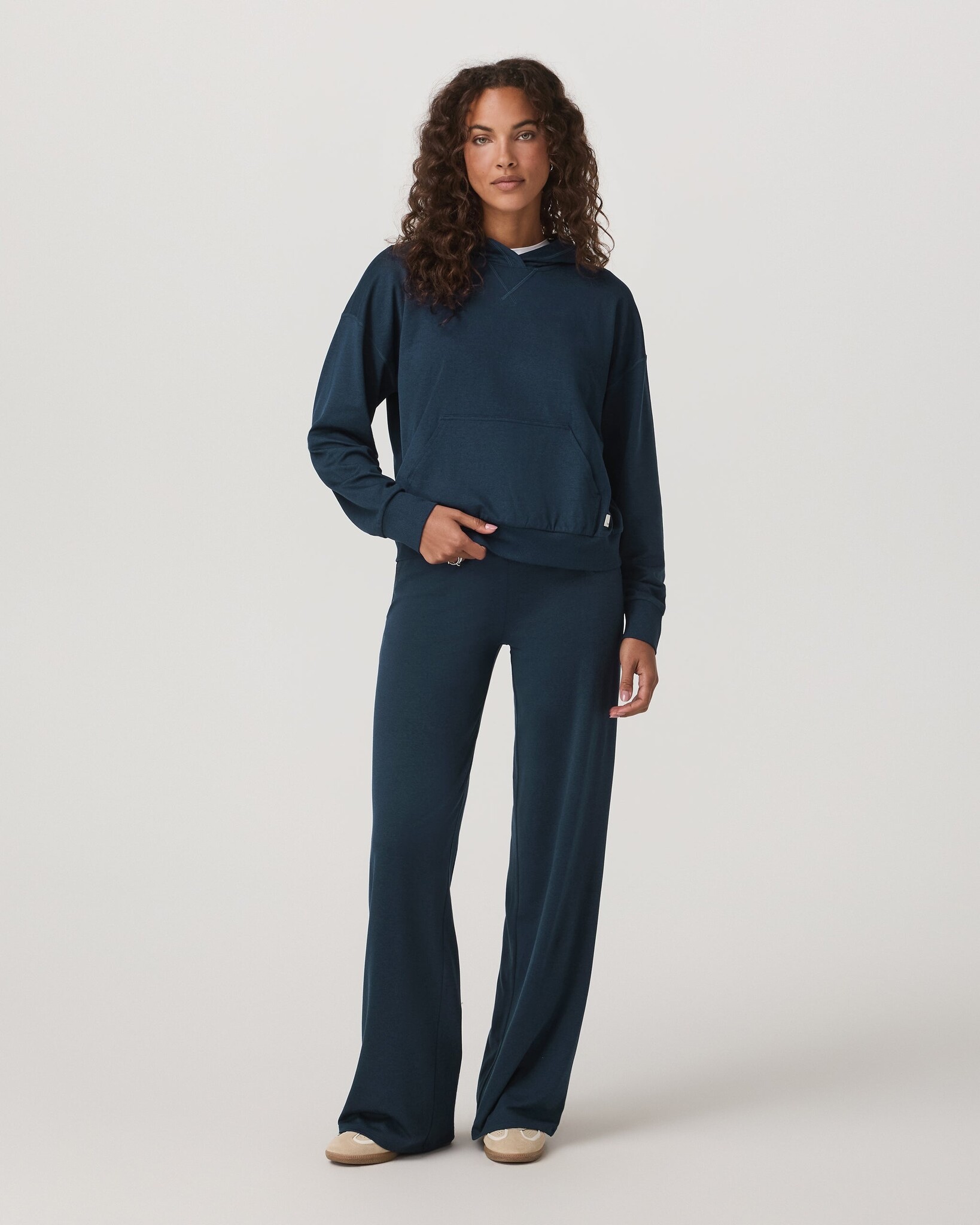 Vuori Vuori W's Halo Modern Pullover Hoodie