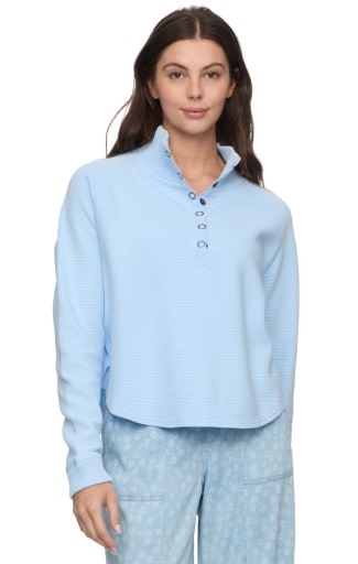 Flag & Anthem W's Adriana Snap Front Pullover
