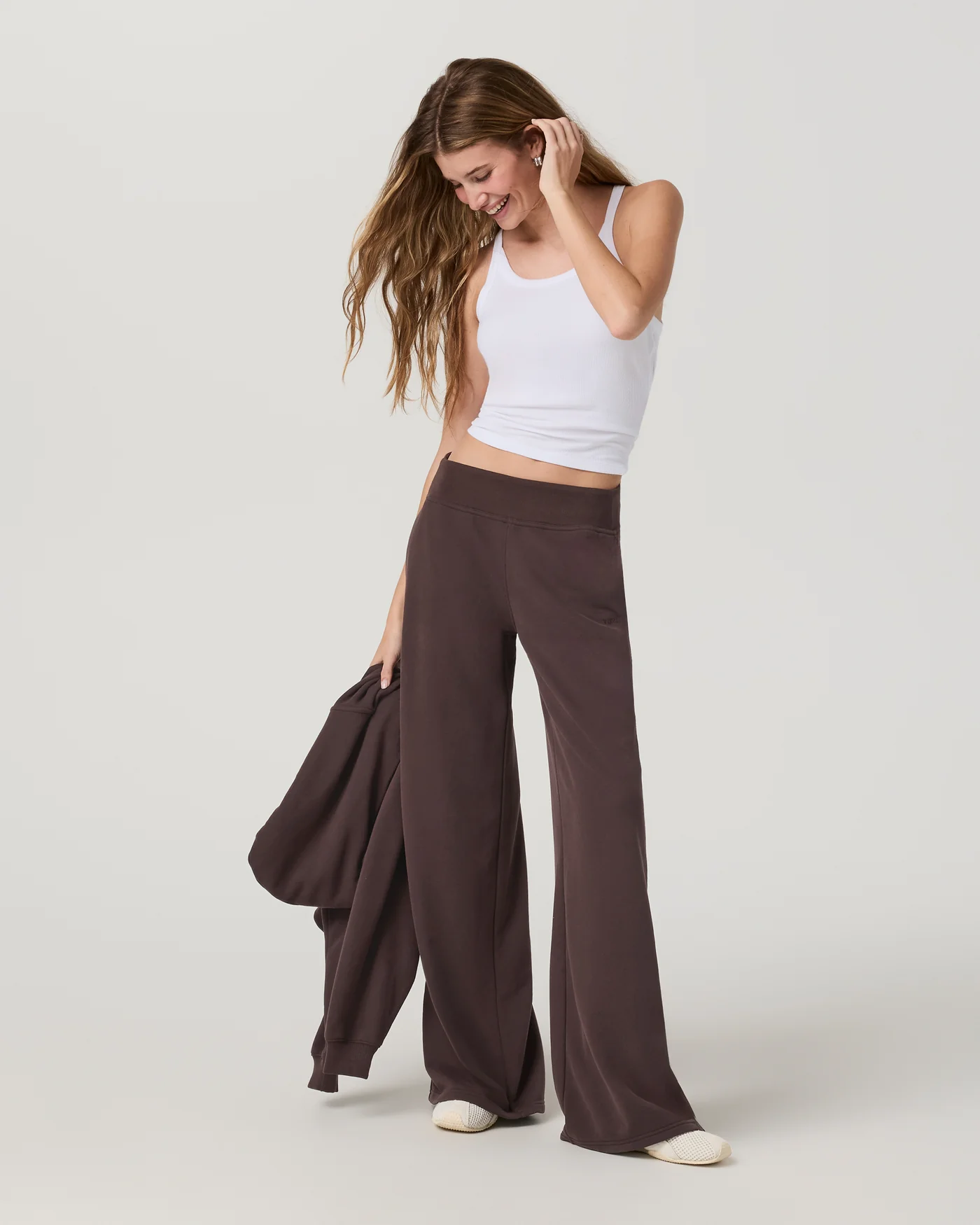 Vuori  W's Sedona Midrise Wideleg Sweat