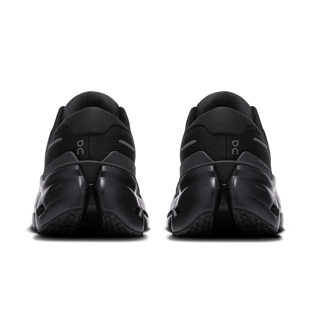 On On M's Cloudrunner 3