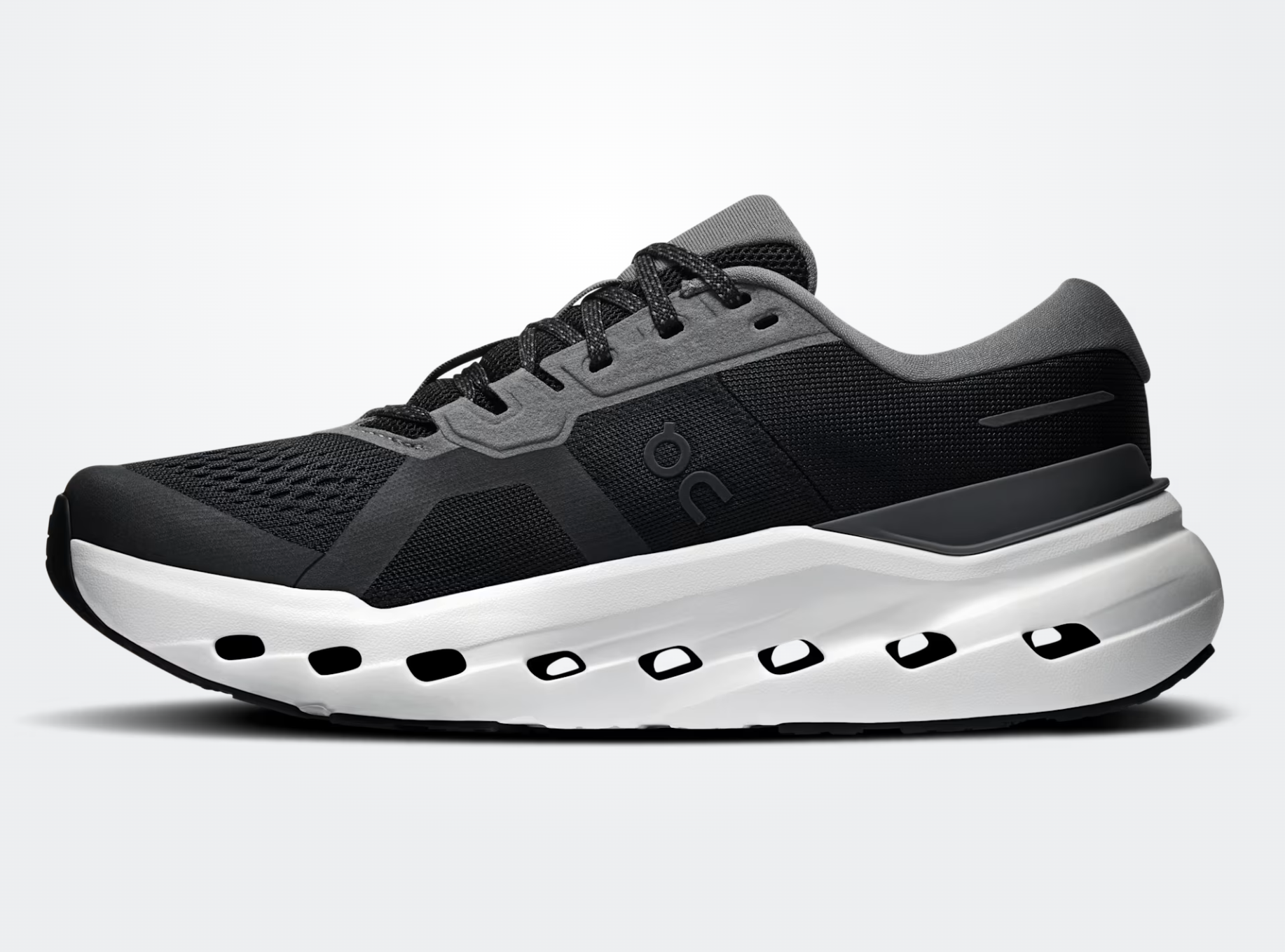 On On W's Cloudrunner 3