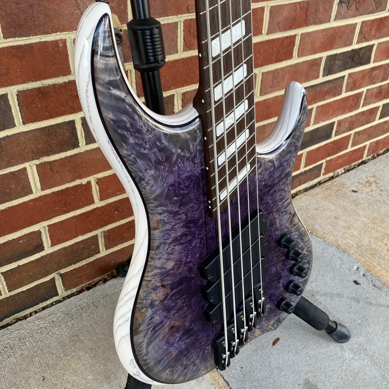 Dingwall Dingwall Z3 Custom 5-String, Faded Purple to Charcoal Reverseburst, Burl Maple X-Top, Wenge Contrast Layer, Dual Density Swamp Ash Body, White w/ Black Grain Fill Back, Wenge Neck & Fretboard, White Pearloid Block Inlays, Blue Luminlay Side Dots