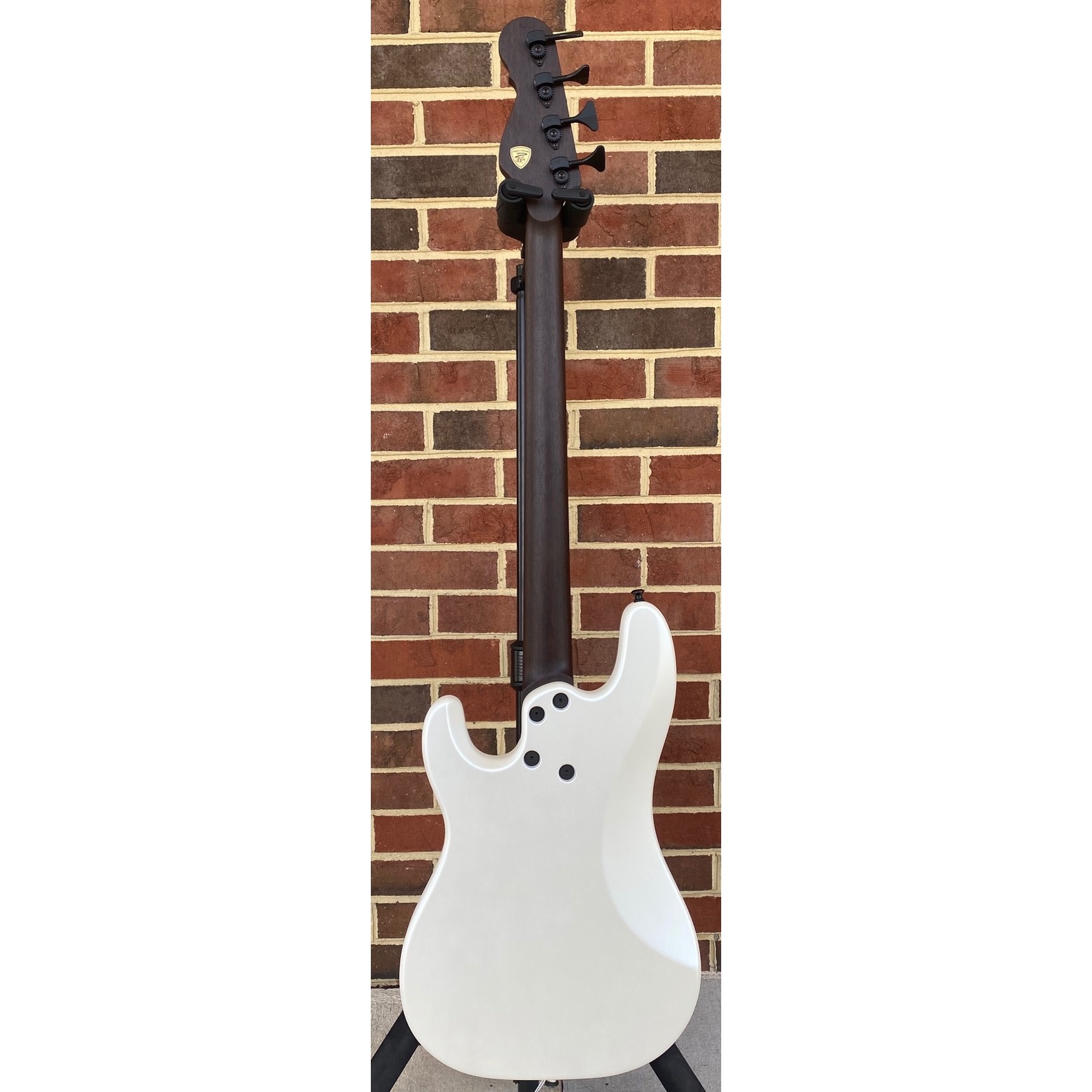 Dingwall Dingwall Super PJ Custom 4-String, Ducati Matte Pearl White, White Pearloid Pickguard, Wenge Neck, Wenge Fretboard, Black Hardware