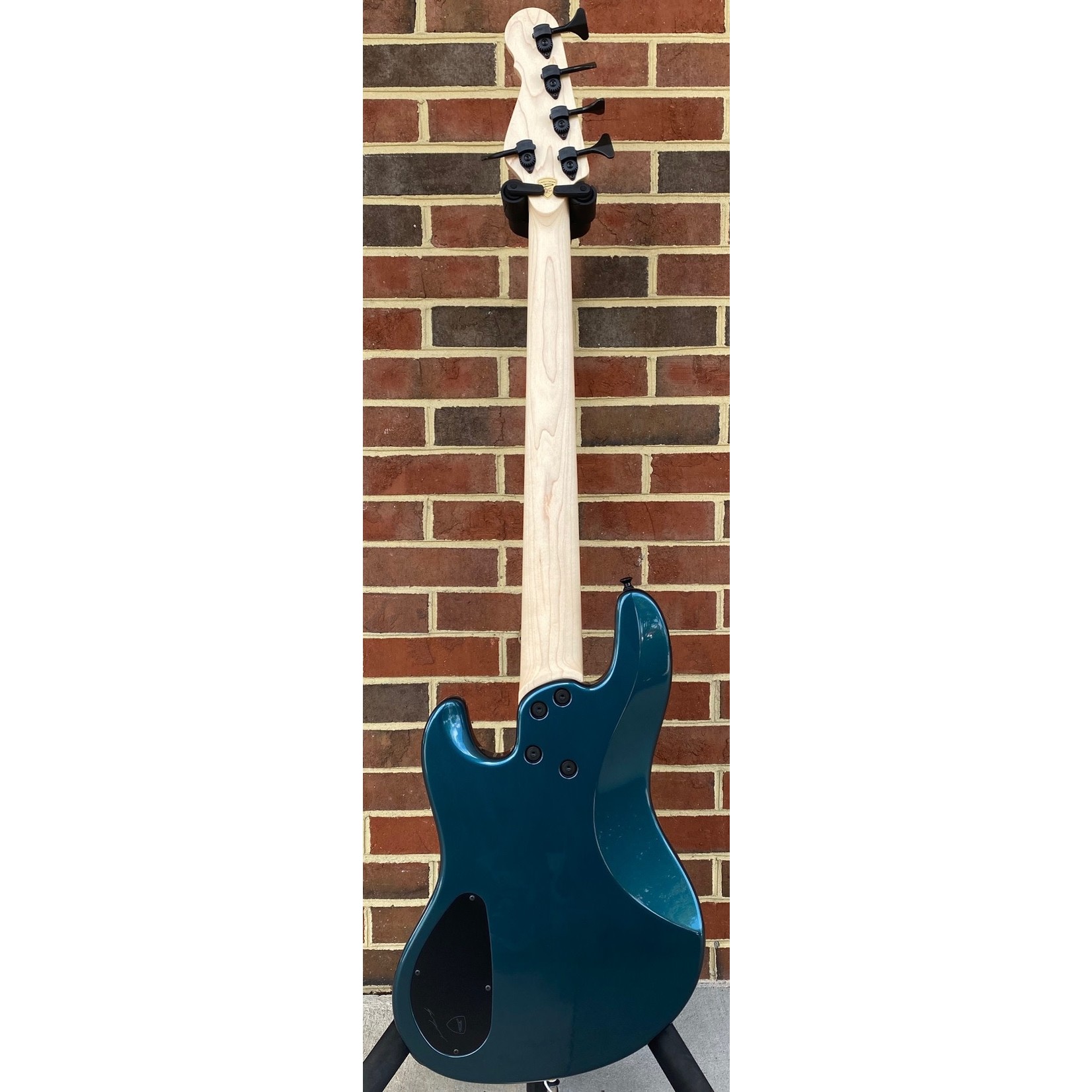 Dingwall Dingwall Super J Custom 5-String, Alder Body, Dark Lake Placid Blue, Tortoise Shell Pickguard, Passive Electronics w/ Series/Parallel Toggles, Maple Neck, Wenge Fretboard, White Pearloid Dots and Side Markers, Dingwall Deluxe Gig Bag