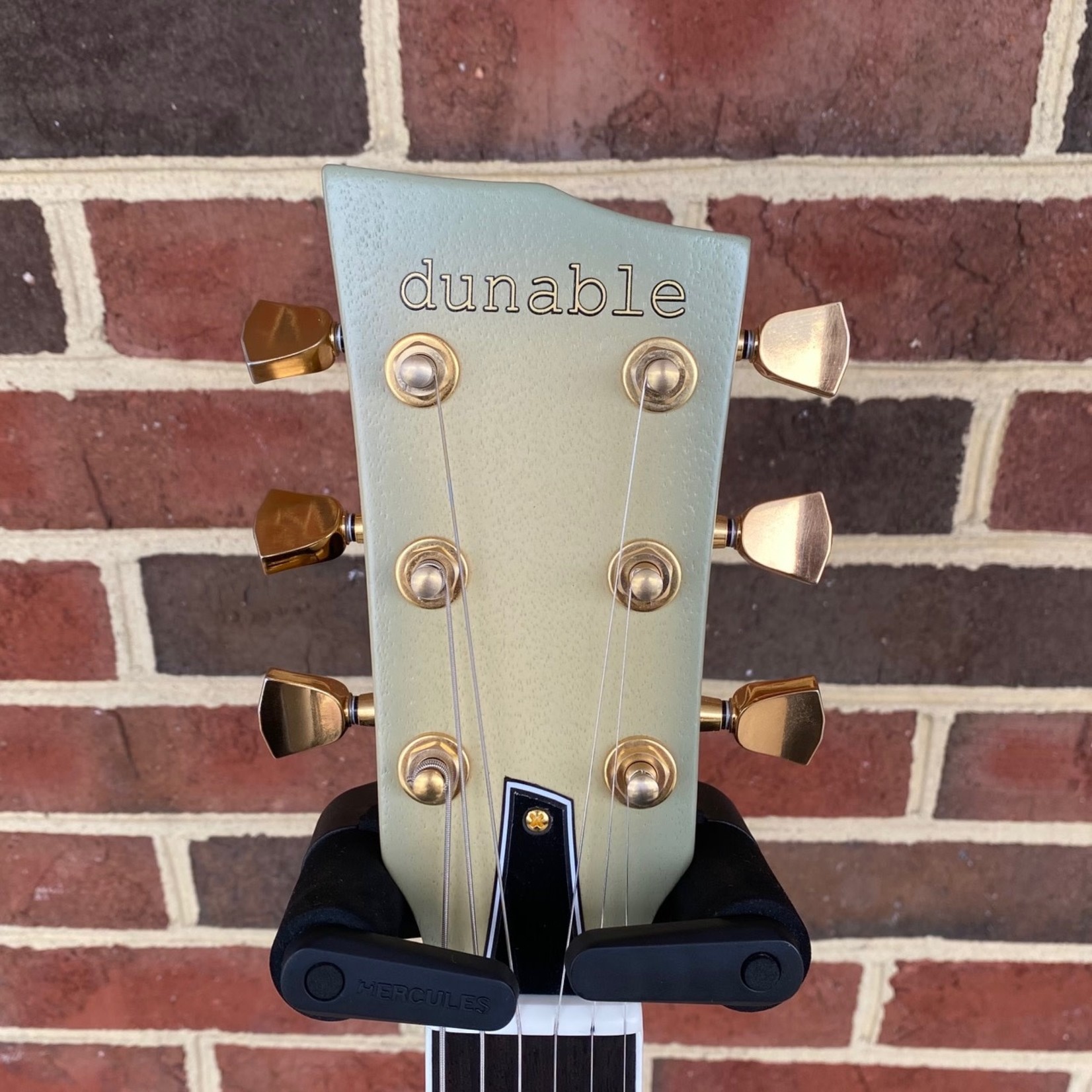 Dunable Guitars Dunable Guitars USA Custom Shop Asteroid, Swamp Ash Body, Antigua Burst (Semi-Transparent), No Pickguard, Ebony Fretboard, Bigfoot Pickups, Aged Gold Hardware, SN# 21204