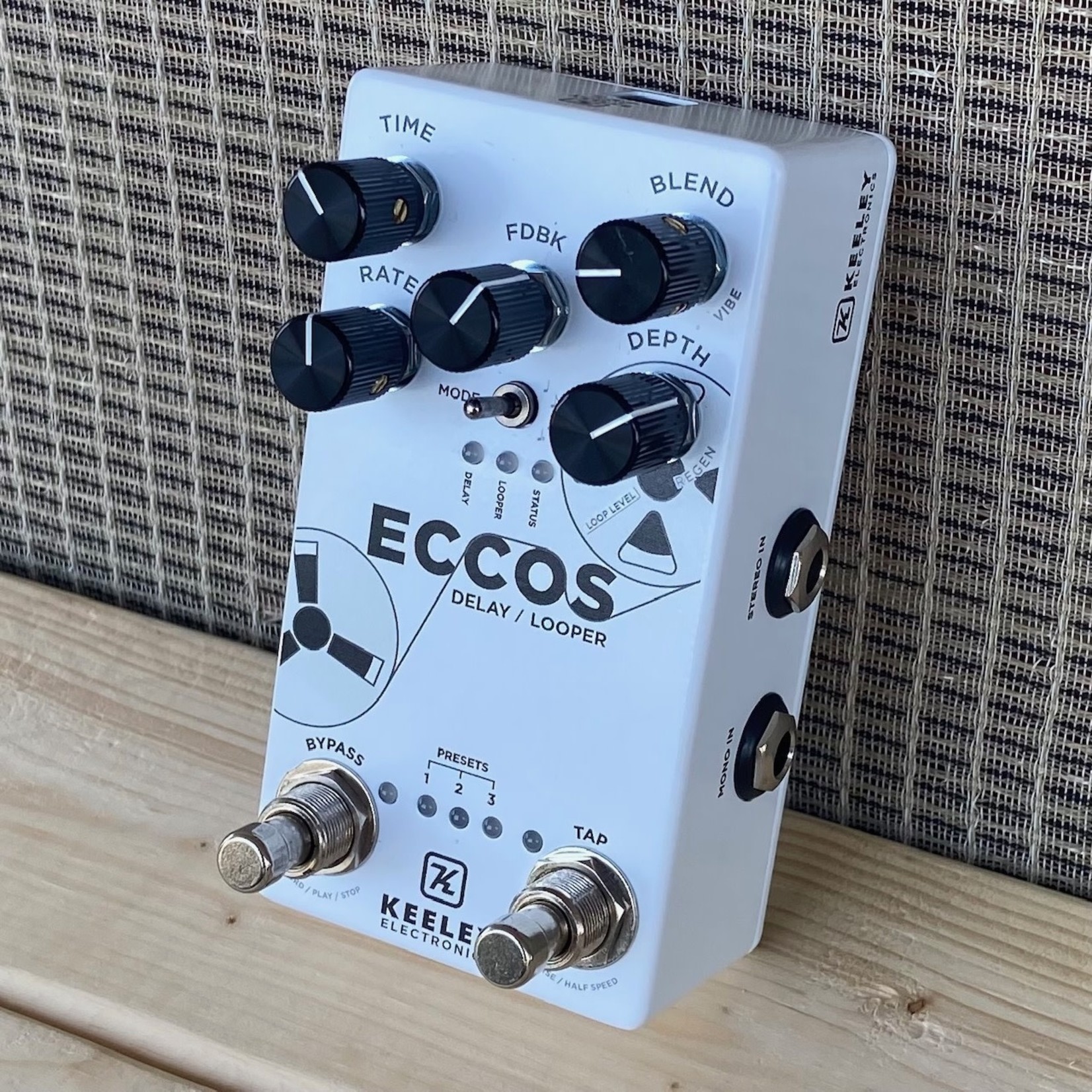 Keeley ECCOS Delay/Looper Pedal - The Music Loft