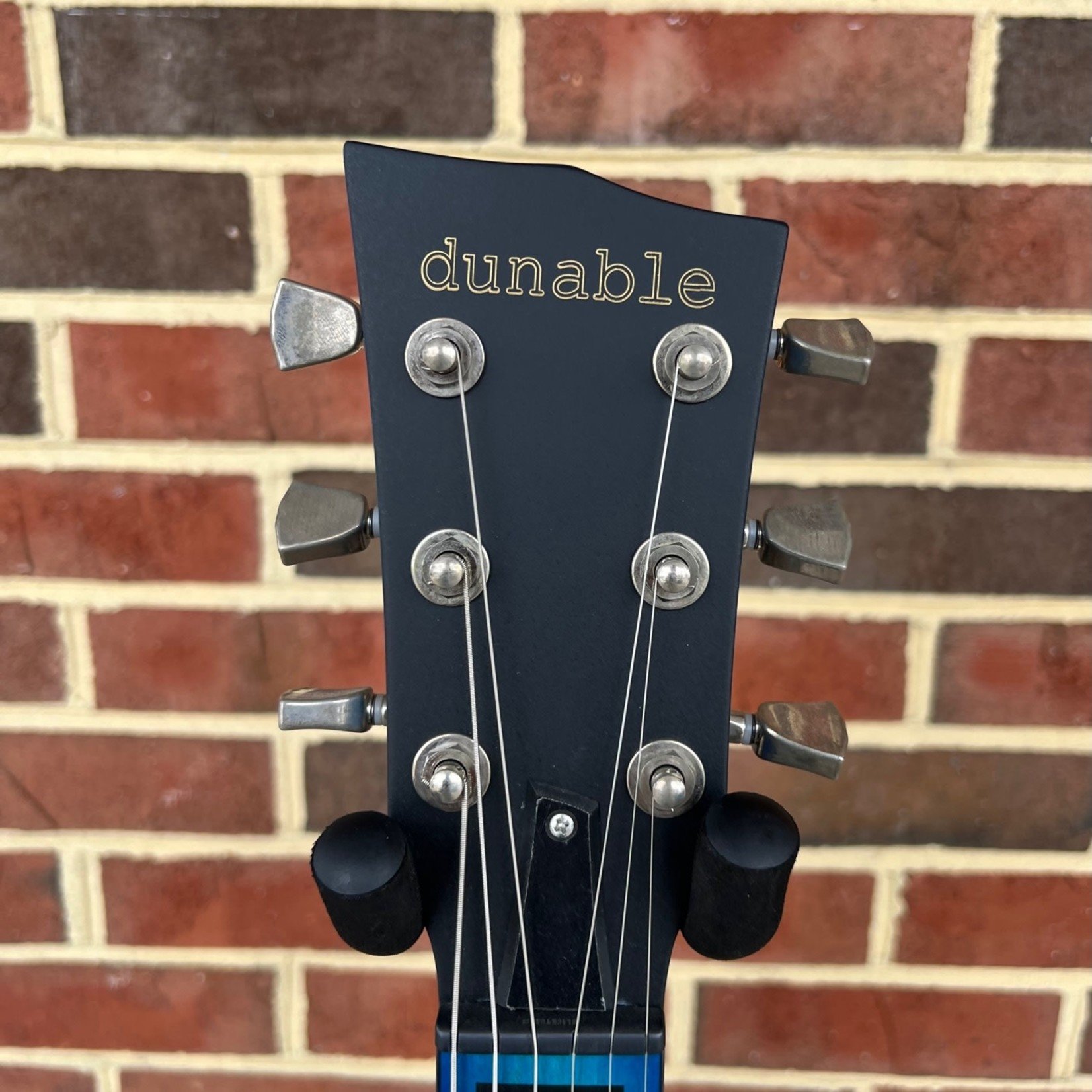 Dunable Guitars Dunable Guitars USA Custom Shop Cyclops, Aqua Burst, Burl Maple Top, Mahogany Body, Stained Aqua Burst Maple Fretboard, Block Inlays, Hardshell Case