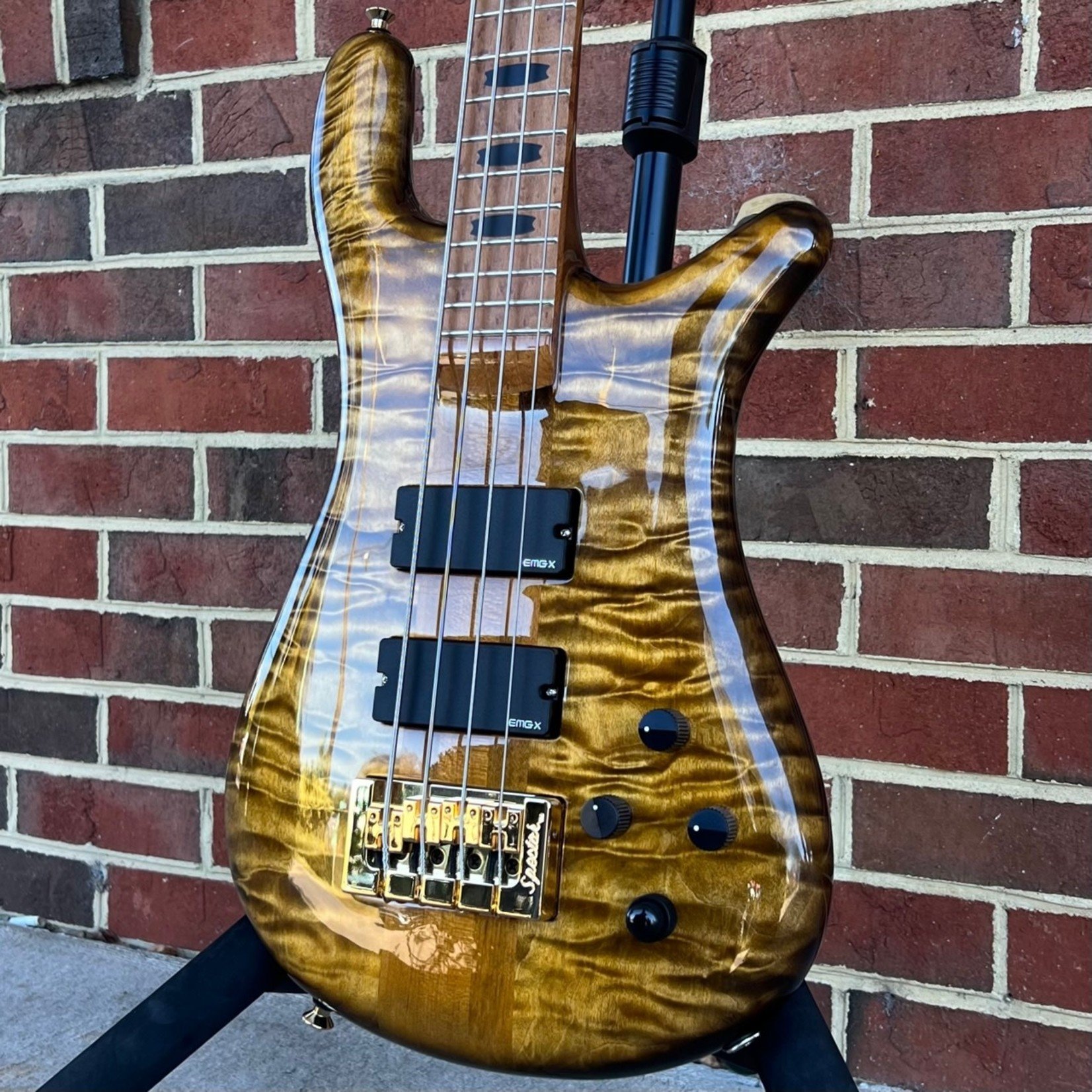 Spector Spector USA NS-4, Brown Butter, Roasted Quilted Maple Top, Weight-Relieved Reclaimed Redwood Body, Roasted Maple Neck, Roasted Birdseye Maple Fretboard, Ebony Crown Inlays, Gold Hardware, Hipshot Ultra Lite Tuners, TSA Case