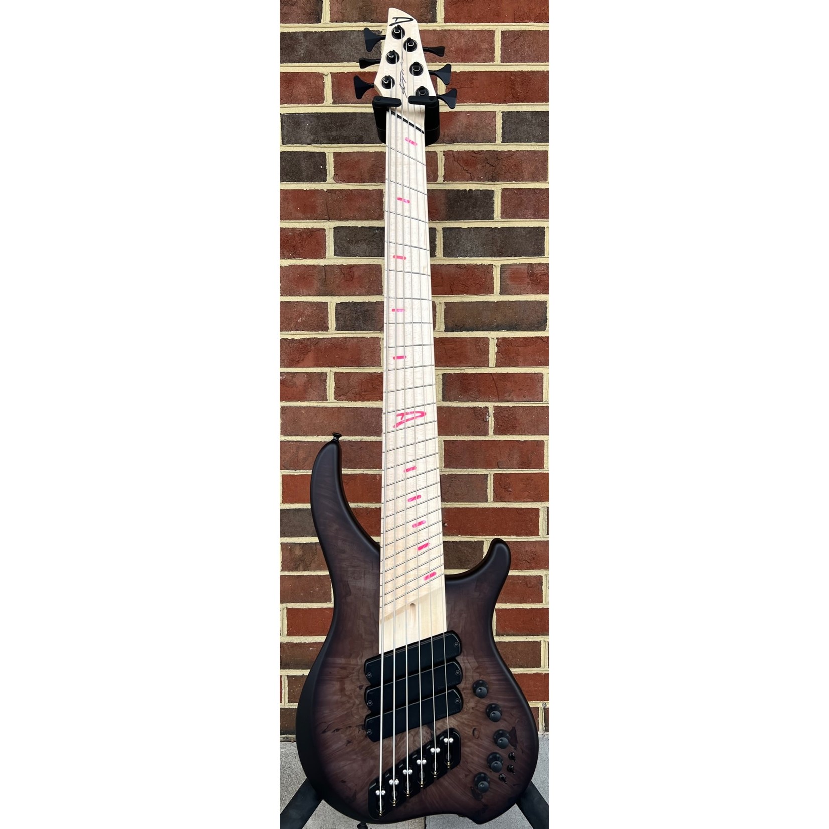 Dingwall Dingwall ABZ Custom 6-String, 3x Pickups, Maple Burl X-Top, Trans Black Burst, Maple Fretboard, Pink Speedo Bar Inlays, Luminlay Side Dots, Darkglass Tone Capsule w/ Toggles, Dingwall Gig Bag