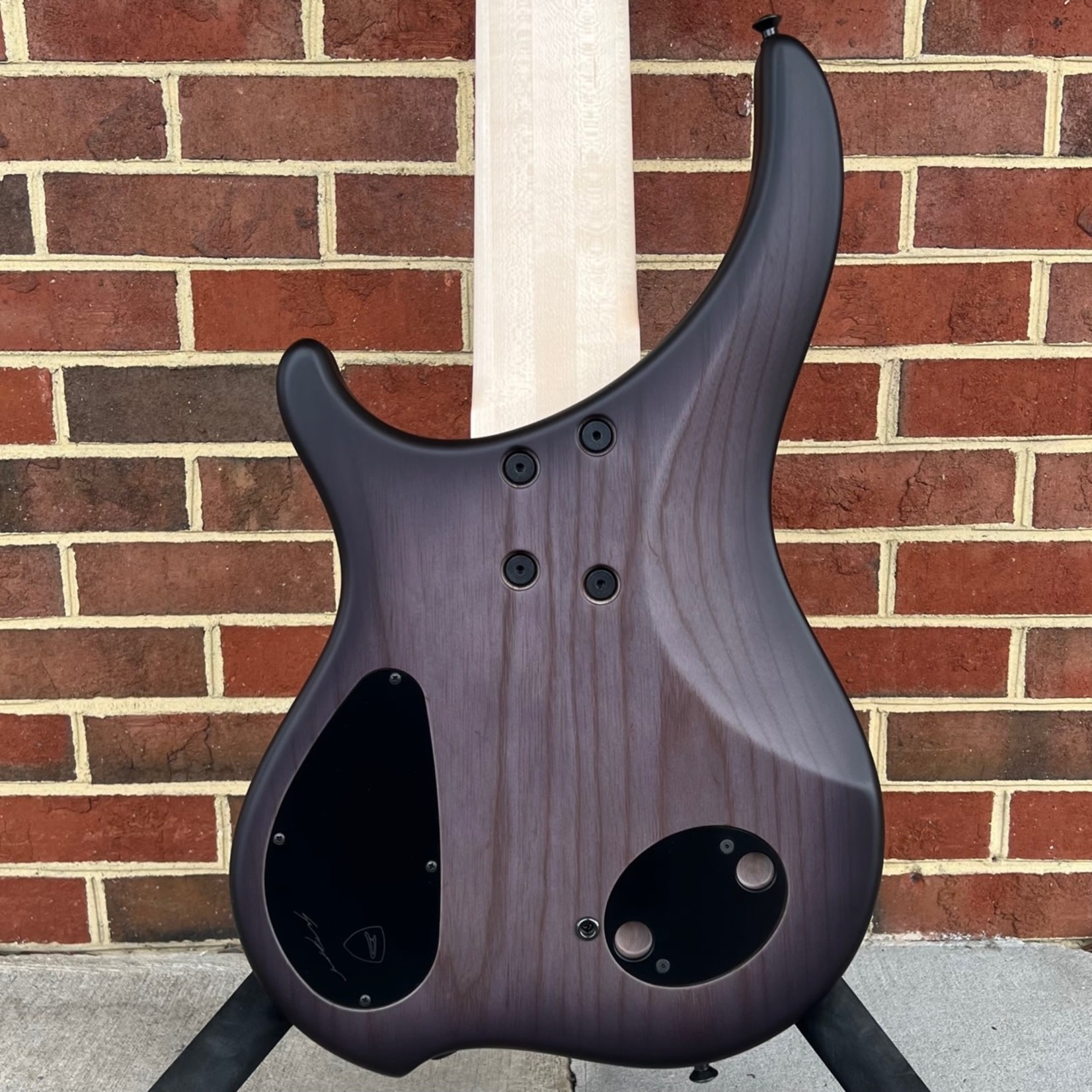 Dingwall Dingwall ABZ Custom 6-String, 3x Pickups, Maple Burl X-Top, Trans Black Burst, Maple Fretboard, Pink Speedo Bar Inlays, Luminlay Side Dots, Darkglass Tone Capsule w/ Toggles, Dingwall Gig Bag