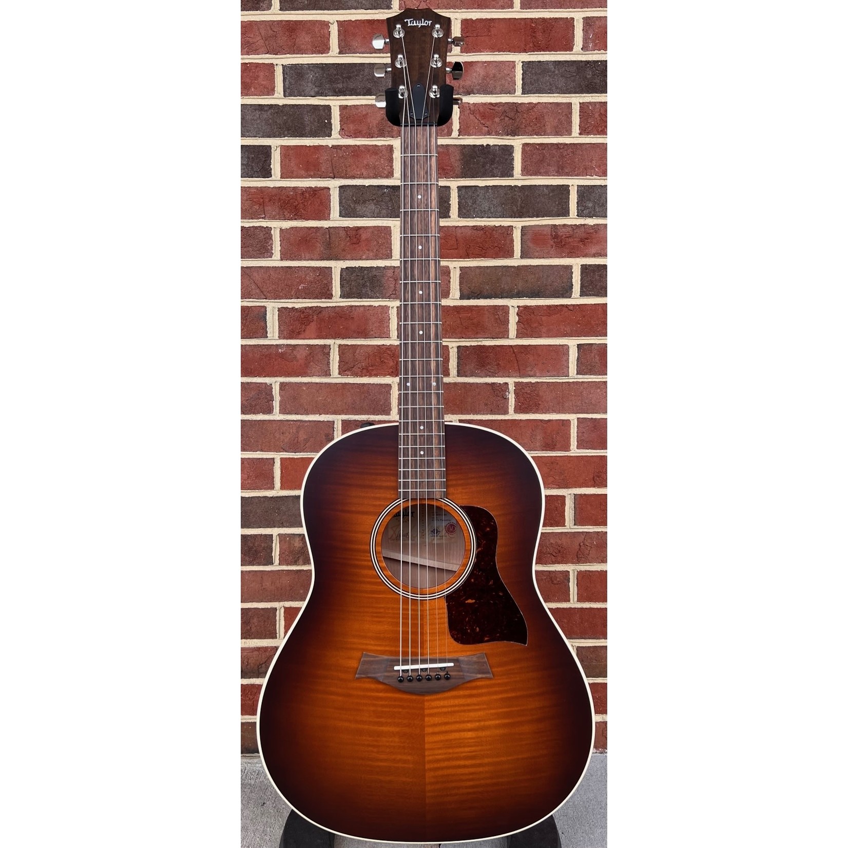 Taylor Taylor AD27e Flametop, Flame Maple Top, Flame Maple Back and Sides, ES2 Electronics, Aero Case