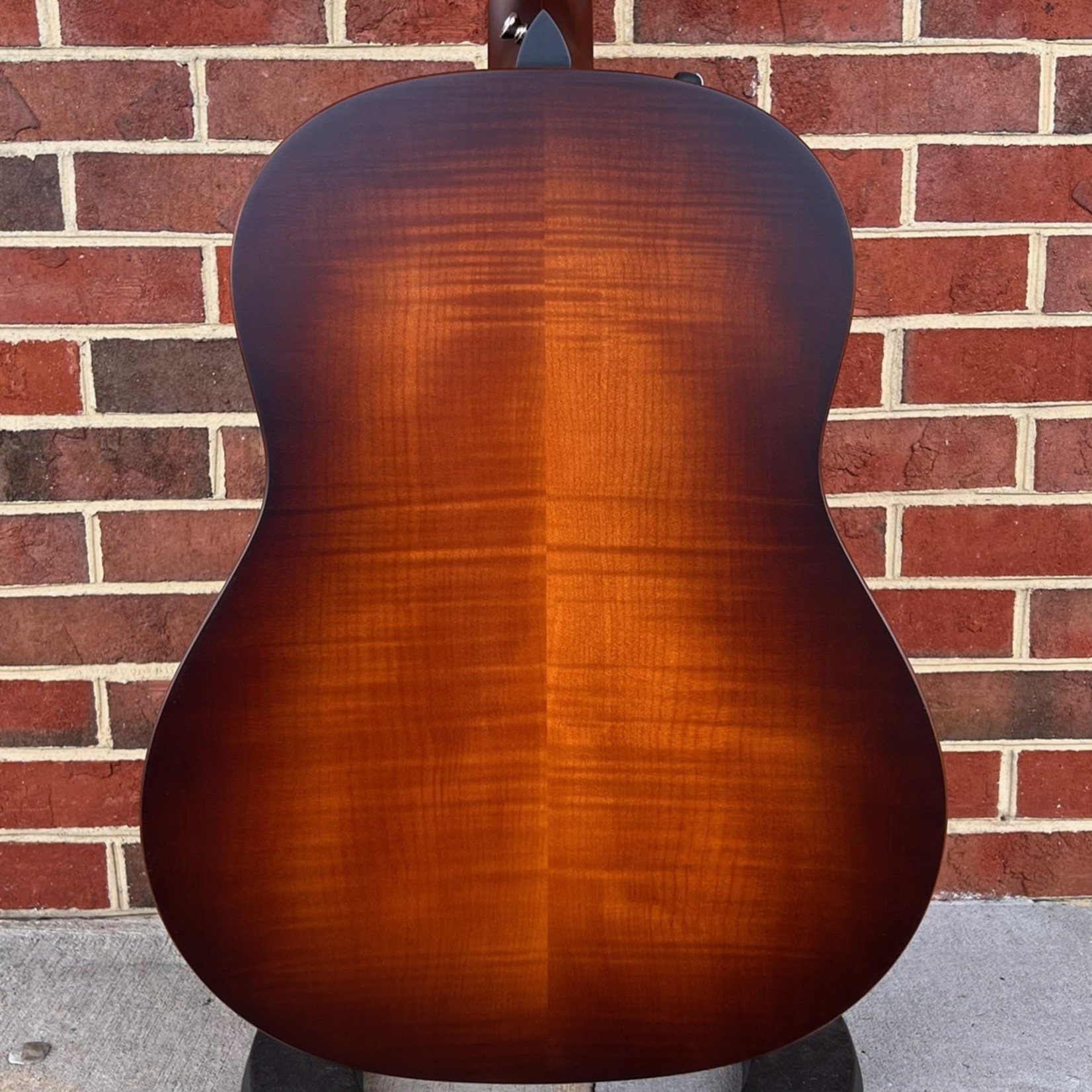 Taylor Taylor AD27e Flametop, Flame Maple Top, Flame Maple Back and Sides, ES2 Electronics, Aero Case