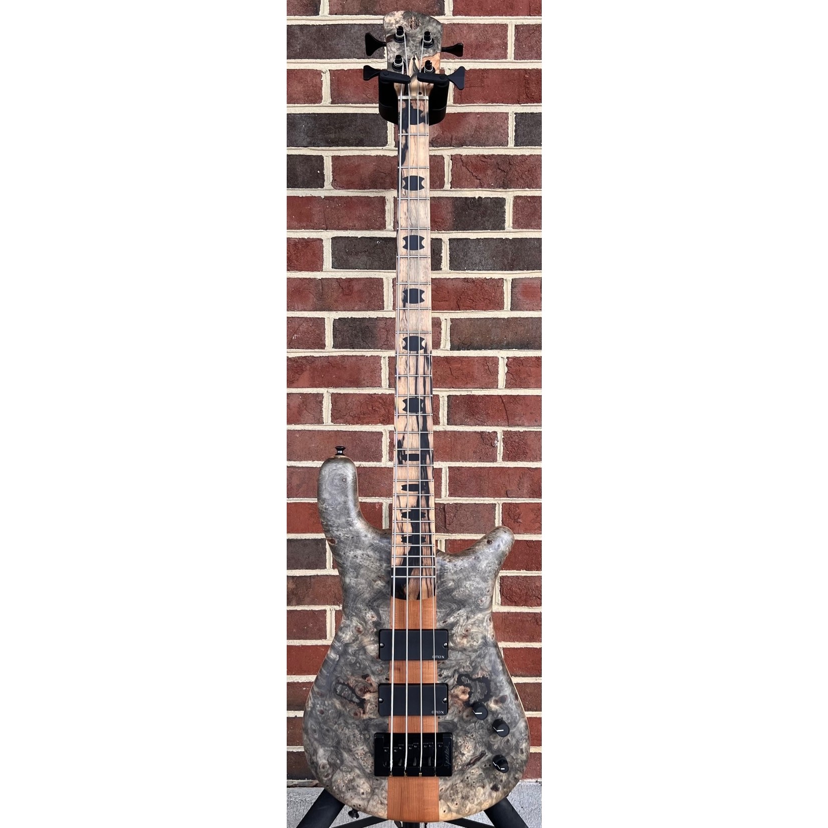 Spector Spector USA NS-4, Buckeye Burl Top, Chambered Swamp Ash Body, Roasted Maple Neck, Pale Moon Ebony Fretboard, Ebony Wood Inlays, Matching Headstock, EMG 35DCX Pickups, Spector HAZ 18-volt, TSA Case