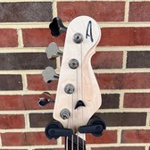 和牛JB 004S Vanguard Off-Road Stainless Steel Classic Bull Bar VGUBG