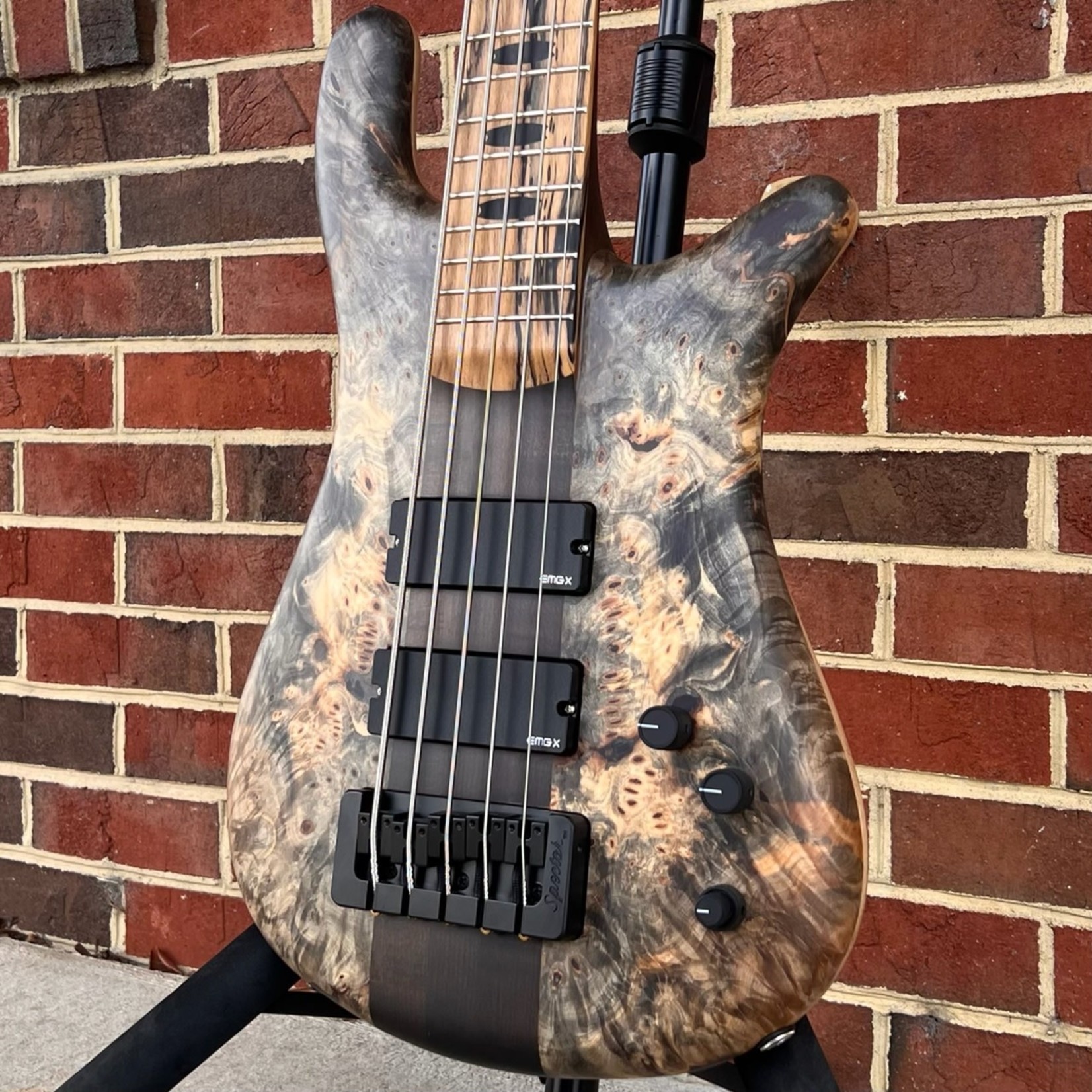 Spector Spector USA NS-5XL, Buckeye Burl Top, Swamp Ash Body, Roasted Maple Neck, Pale Moon Ebony Fretboard, Ebony Wood Crown Inlays, Matching Headstock, Pale Moon Ebony Logo & Truss Rod Cover, Wide String Spacing, HAZ 18v Preamp, Satin, TSA Case