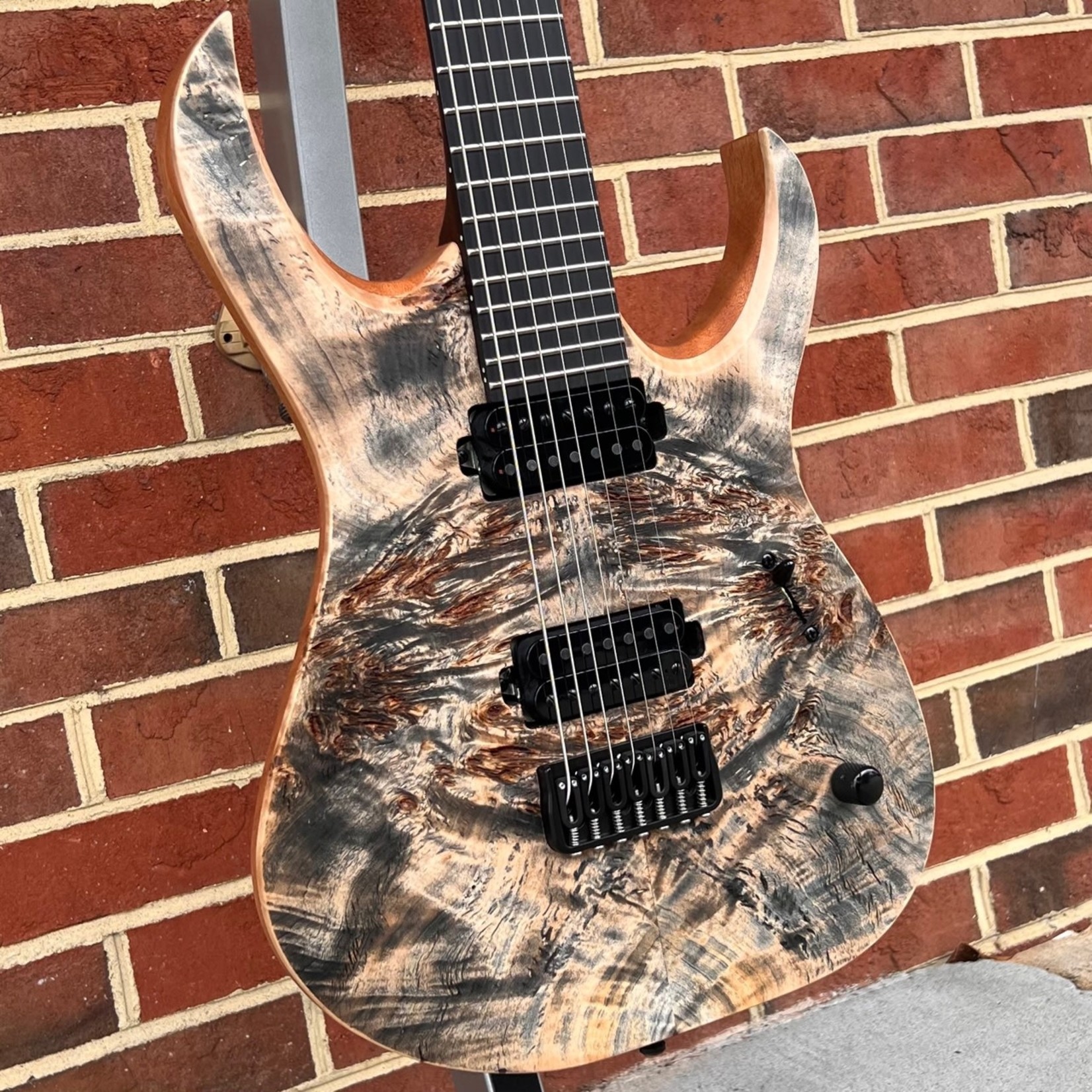 Mayones Mayones Duvell Elite 7, Trans Graphite Raw, Poplar Burl Top, Mahogany Body, Hipshot Bridge & Locking Tuners, Mayones Hybrid Case