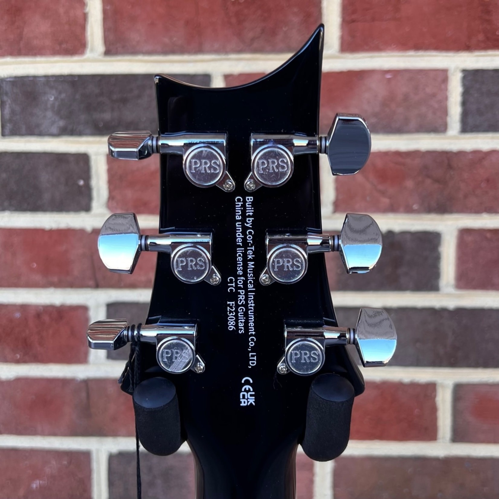 Paul Reed Smith Paul Reed Smith SE Hollowbody II Piezo, Peacock Blue, Ebony Fretboard, Hardshell Case