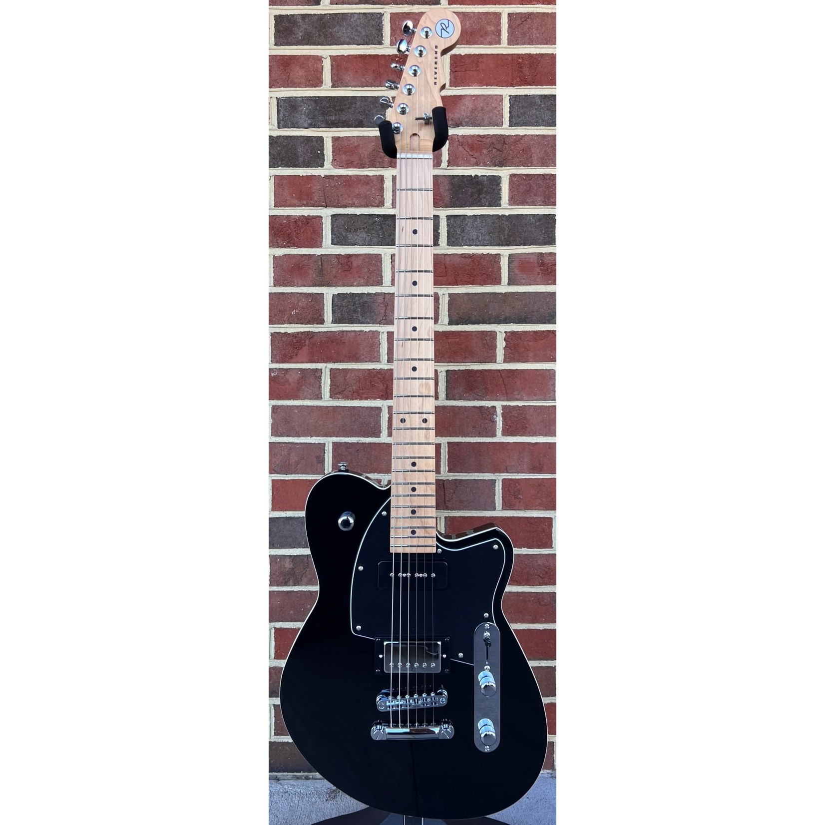 Reverend Reverend Double Agent OG, Midnight Black, Korina Body, Roasted Maple Neck & Fretboard, Locking Tuners, SN# 52260