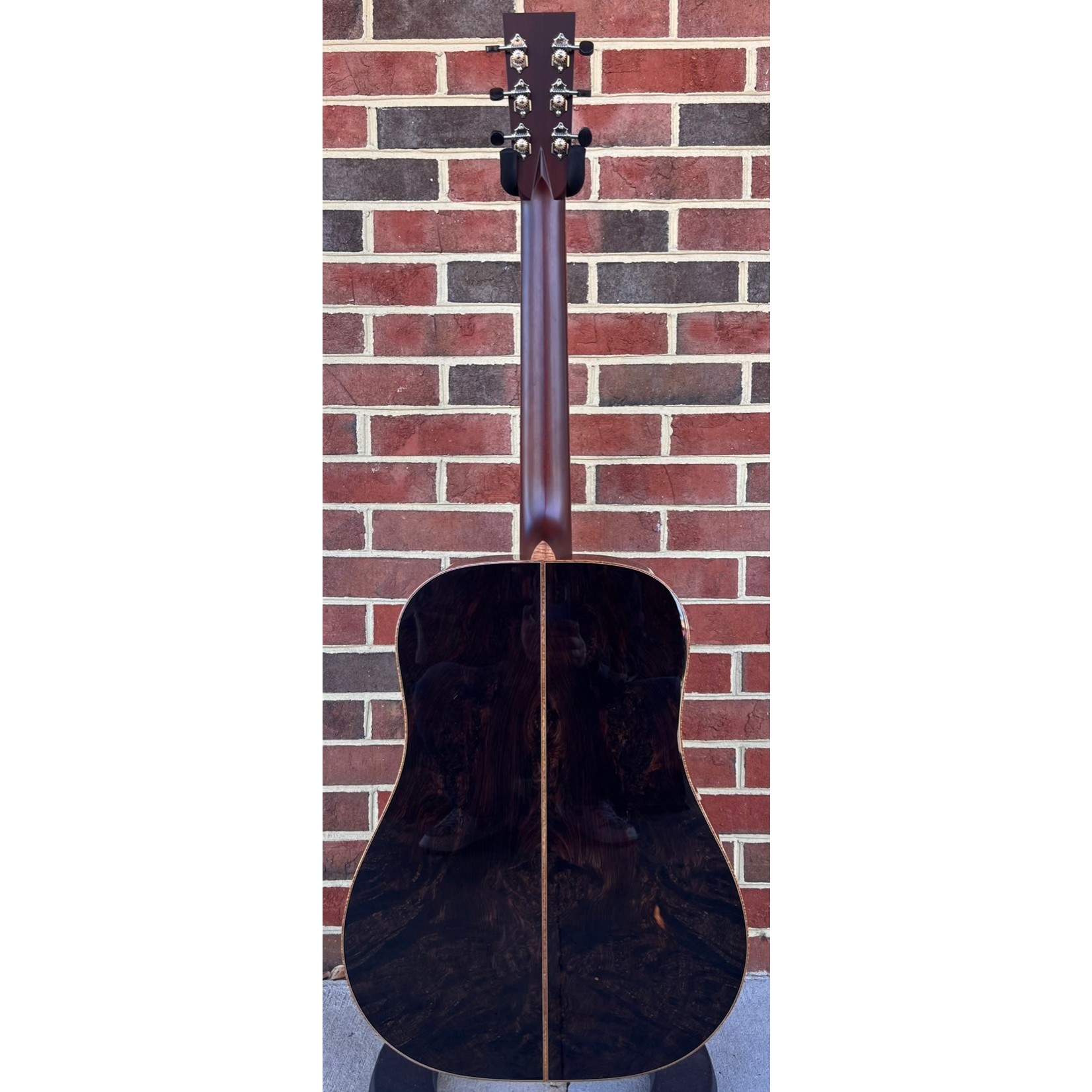 Santa Cruz Guitar Co. Santa Cruz Custom D Pre-War, Burled African Blackwood Back & Sides, Bear Claw Sitka Spruce Top, Koa Binding (body, neck, headstock), Koa Back Strip, Koa Tail Wedge, Blue Paua 42-Style Inlays, Tinted Top, Hardshell Case