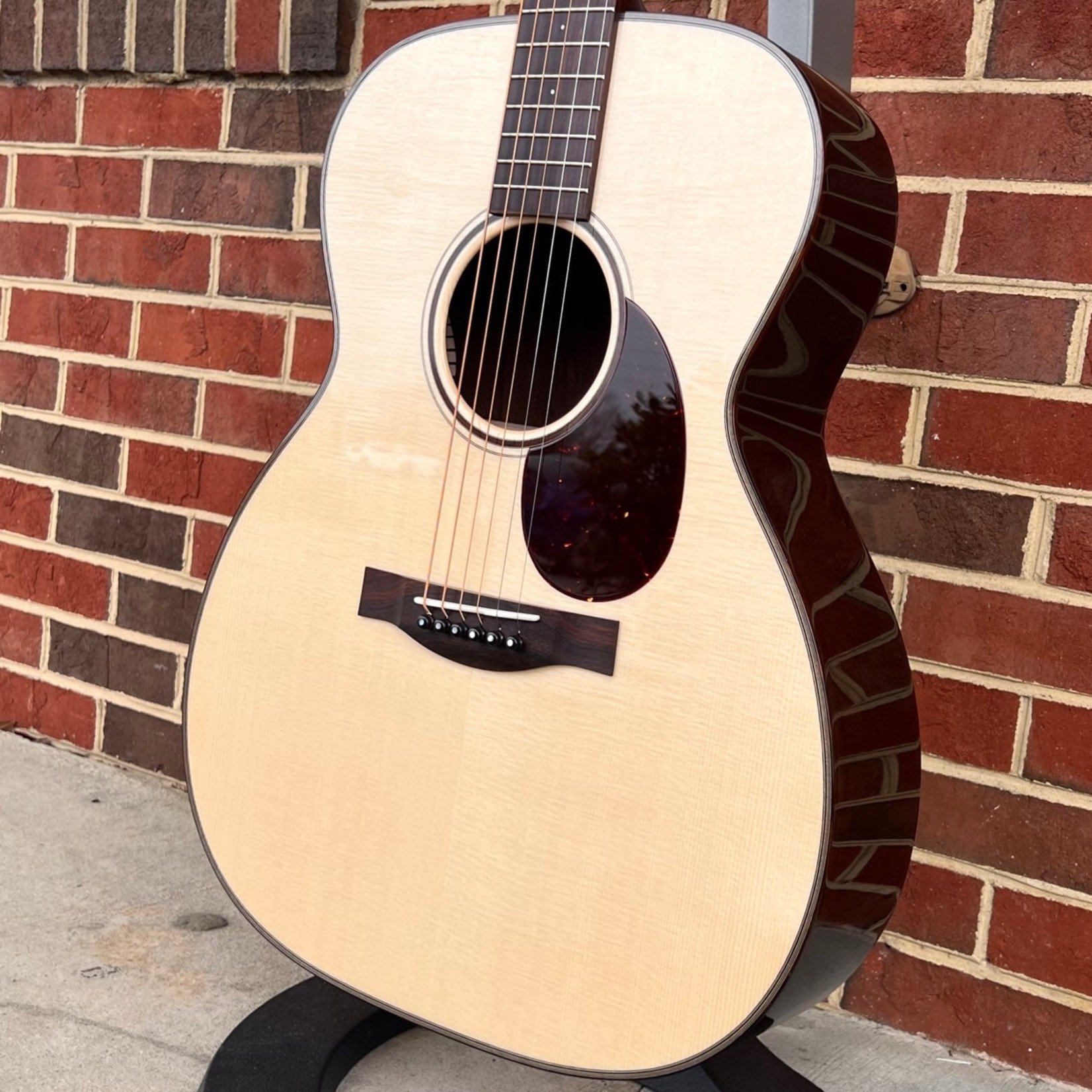 Santa Cruz Guitar Co. Santa Cruz OM Grand, Tier 1 Brazilian Rosewood Back & Sides, Old Growth German Spruce Top, Brazilian Rosewood Fretboard & Bridge, Brazilian Rosewood Binding, Brazilian Rosewood Rosette, Brazilian Rosewood Headstock Overlay