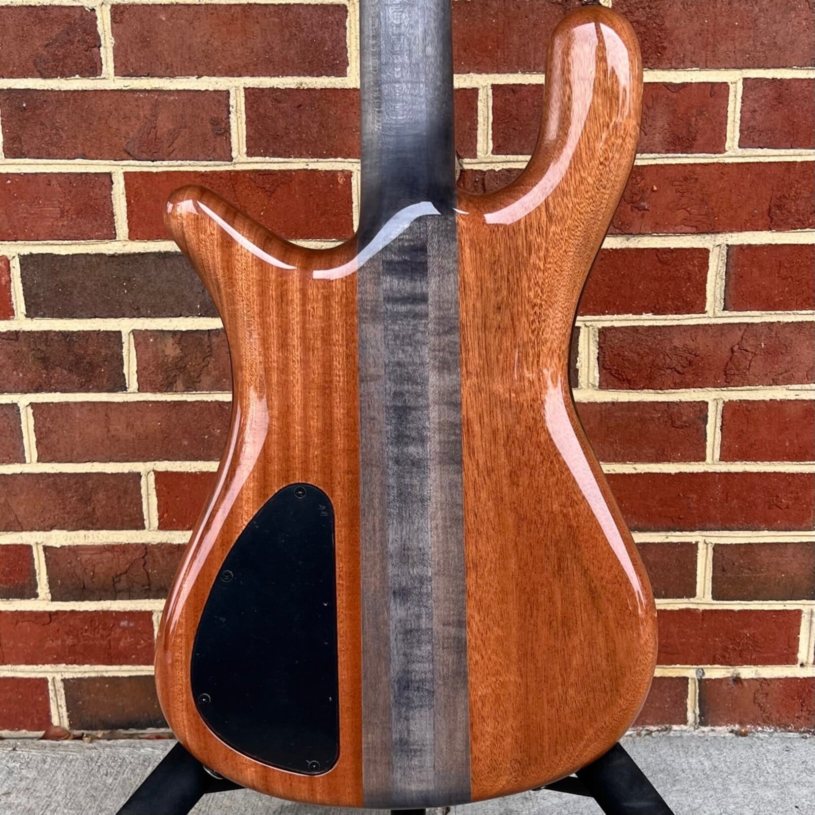 Spector Spector USA NS-2, The Music Loft 30th Anniversary, Flame Maple Top, Envy Green Gloss, 3pc Maple Neck (Matte Finish), Charcoal Stained Neck, Macassar Ebony Fretboard, Pale Moon Ebony Inlays, EMG 35DCX Pickups, HAZ 9v Preamp, TSA Case