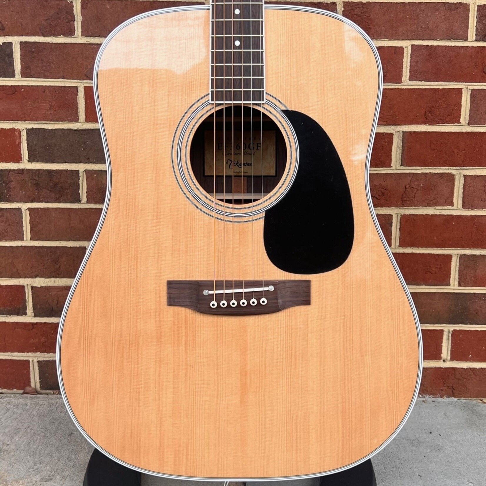 Takamine Takamine EF360GF Glenn Frey Signature Model, Solid Spruce Top, Solid Rosewood Back, CT 4B II Preamp, Hardshell Case