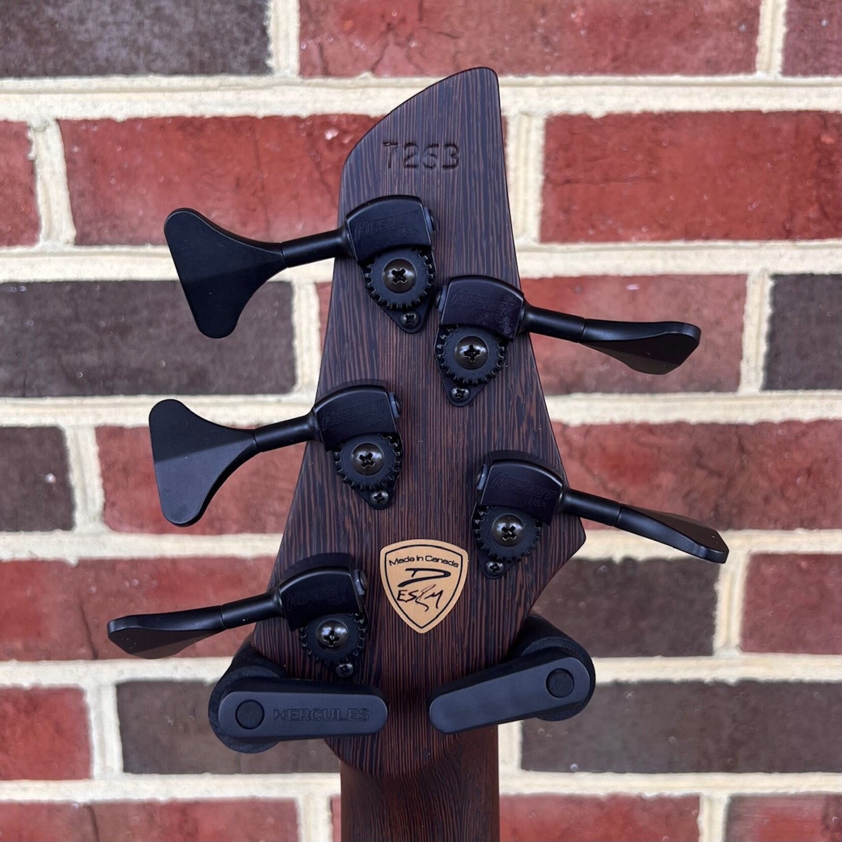 Dingwall Dingwall ABZ Custom 5-String, Olivine Matte, 3x Pickups, Swamp Ash Body, Wenge Neck & Fretboard, P-Tone & Super Fatty II Pickups, Dingwall Gig Bag