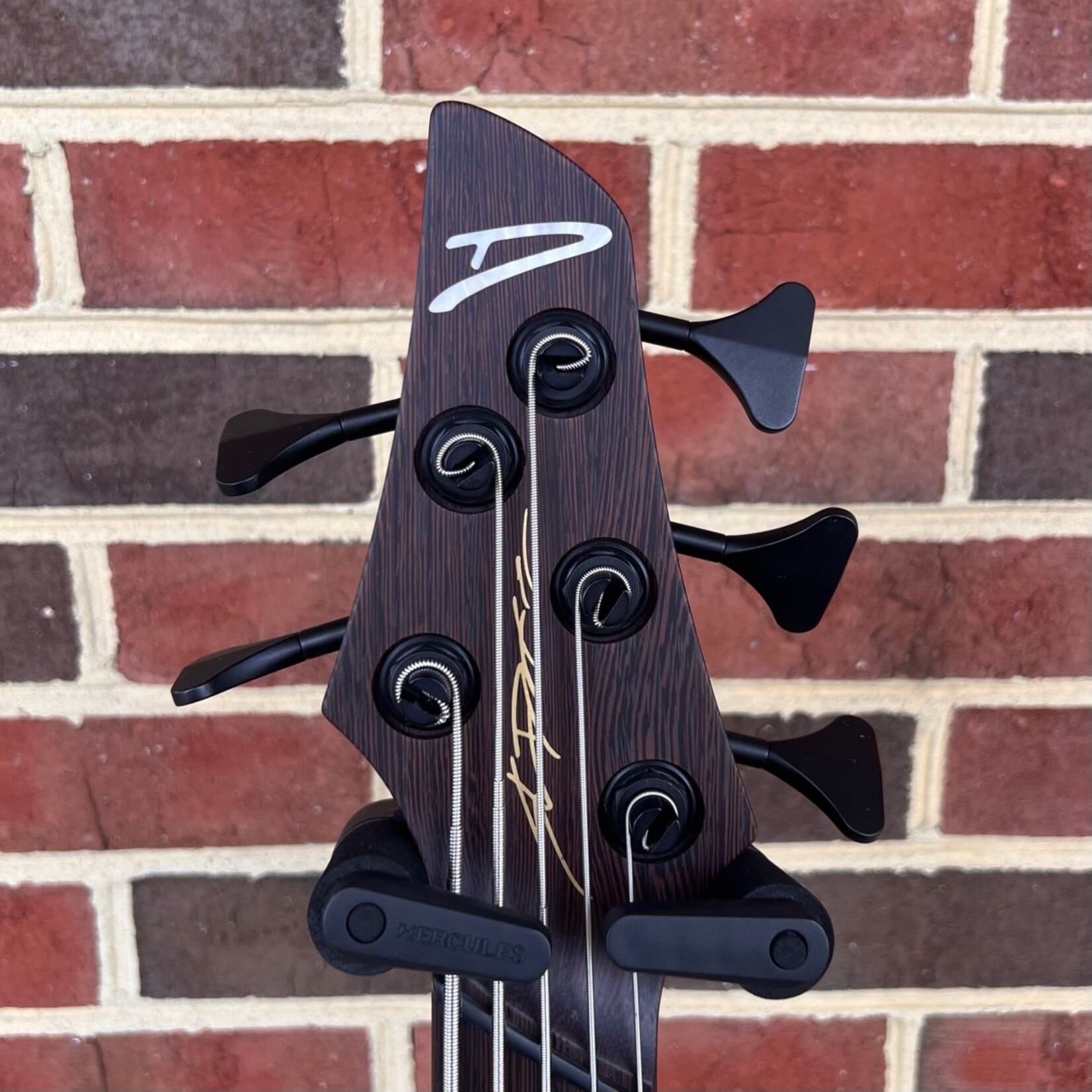 Dingwall Dingwall ABZ Custom 5-String, Olivine Matte, 3x Pickups, Swamp Ash Body, Wenge Neck & Fretboard, P-Tone & Super Fatty II Pickups, Dingwall Gig Bag