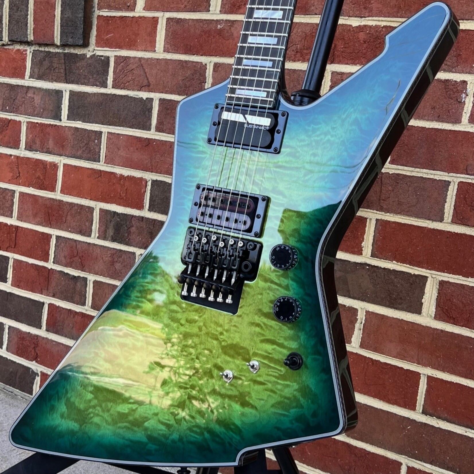 Schecter Guitar Research Schecter E-1 FR S Special Edition, Green Burst, Quilted Maple Top, Sustainiac Pickup, SN# W23050933