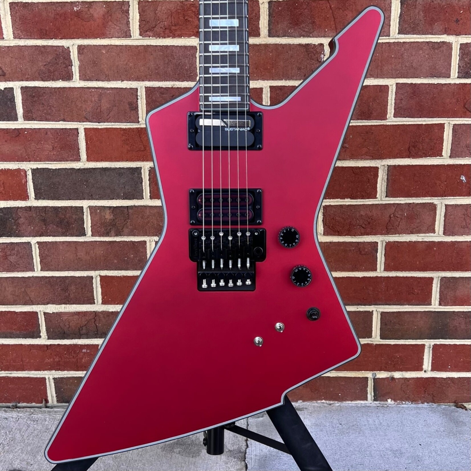 Schecter Guitar Research Schecter E-1 FR-S Special Edition, Satin Candy  Apple Red, Floyd Rose Bridge, Sustainiac Neck Pickup, Schecter USA 