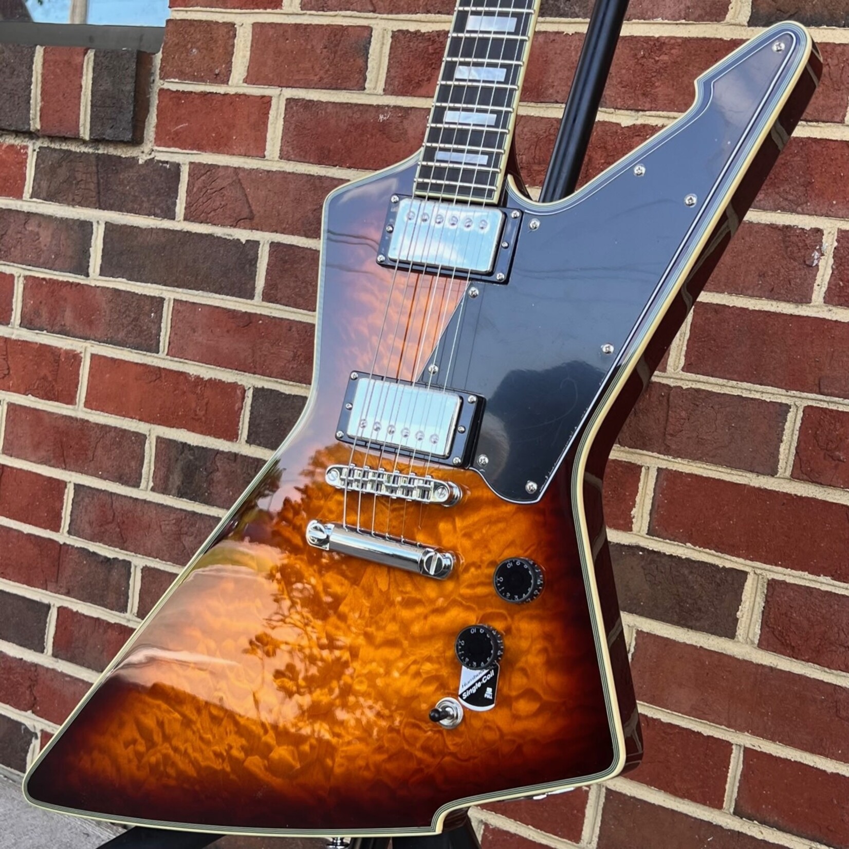 Schecter Guitar Research Schecter E-1 Custom, Vintage Sunburst, Quilted Maple Top, Ebony Fretboard, Locking Tuners, Schecter USA Sunset Strip/Pasadena Pickups, SN# W23051951