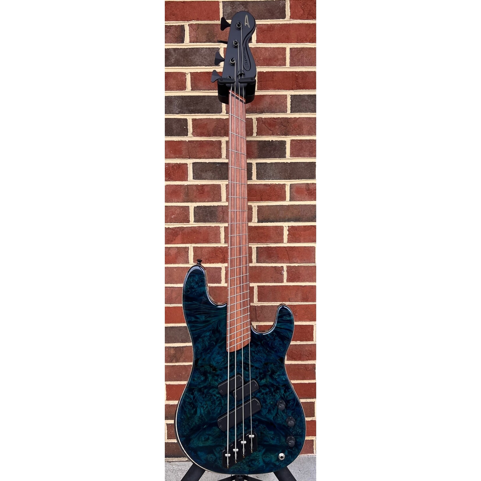 Dingwall Dingwall Super PJ Custom 4-String, Custom Color - Deep Ocean, Maple Burl X-Top, Maple Contrast Layer, Swamp Ash Body - Black Ceruse w/ White Grain Fill, Maple Blacked Out Neck, Pau Ferro Fretboard, Super Fatty II Pickups, Dingwall Deluxe Gig Bag
