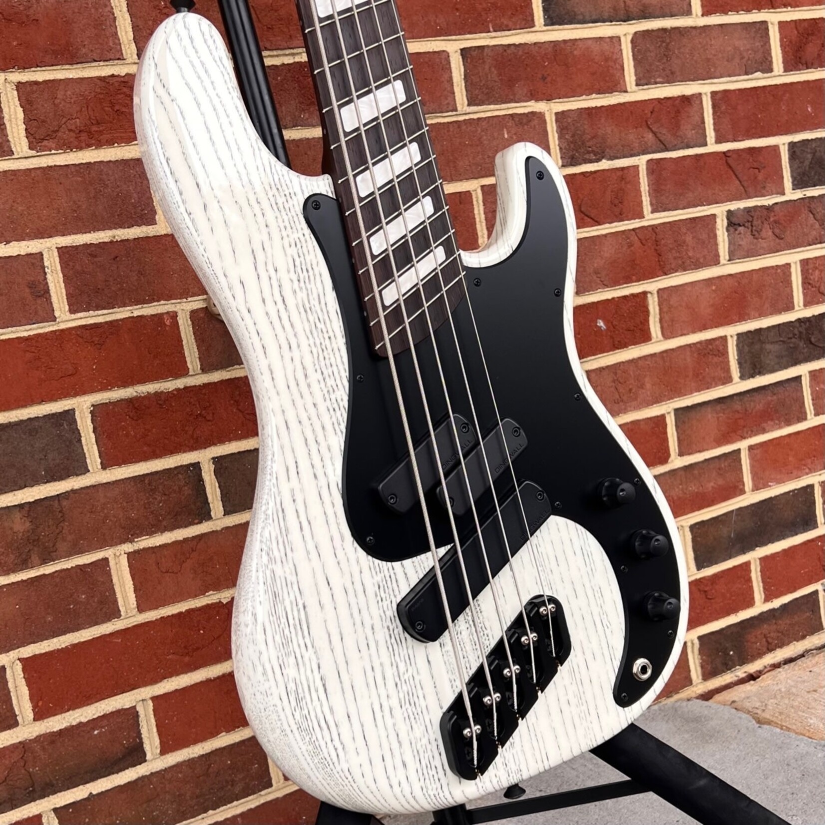 Dingwall Dingwall Super PJ Custom 5-String, White Ceruse, Swamp Ash Body, Roasted Ash Neck, Wenge Fretboard, Block Inlays, Blue Luminlay Side Dots, Dingwall Deluxe Gig Bag