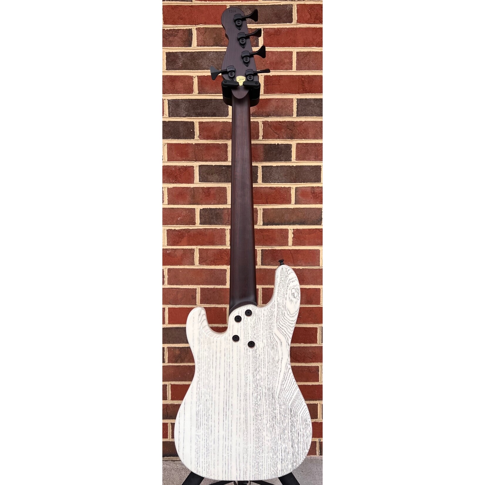Dingwall Dingwall Super PJ Custom 5-String, White Ceruse, Swamp Ash Body, Roasted Ash Neck, Wenge Fretboard, Block Inlays, Blue Luminlay Side Dots, Dingwall Deluxe Gig Bag