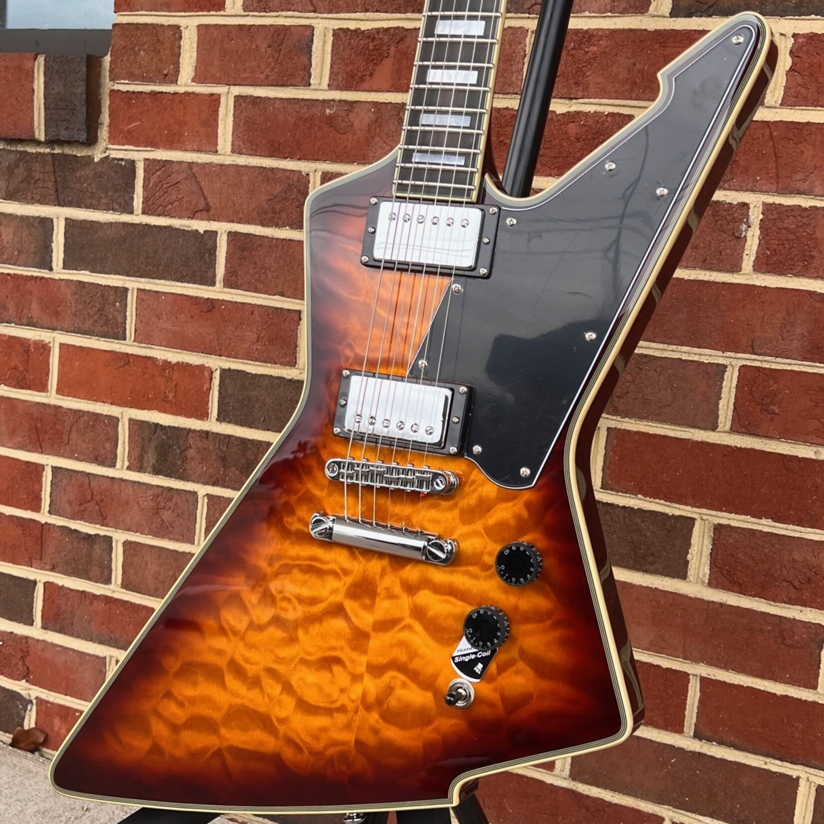 Schecter Guitar Research Schecter E-1 Custom, Vintage Sunburst, Quilted Maple Top, Ebony Fretboard, Locking Tuners, Schecter USA Sunset Strip/Pasadena Pickups, SN# W23111836