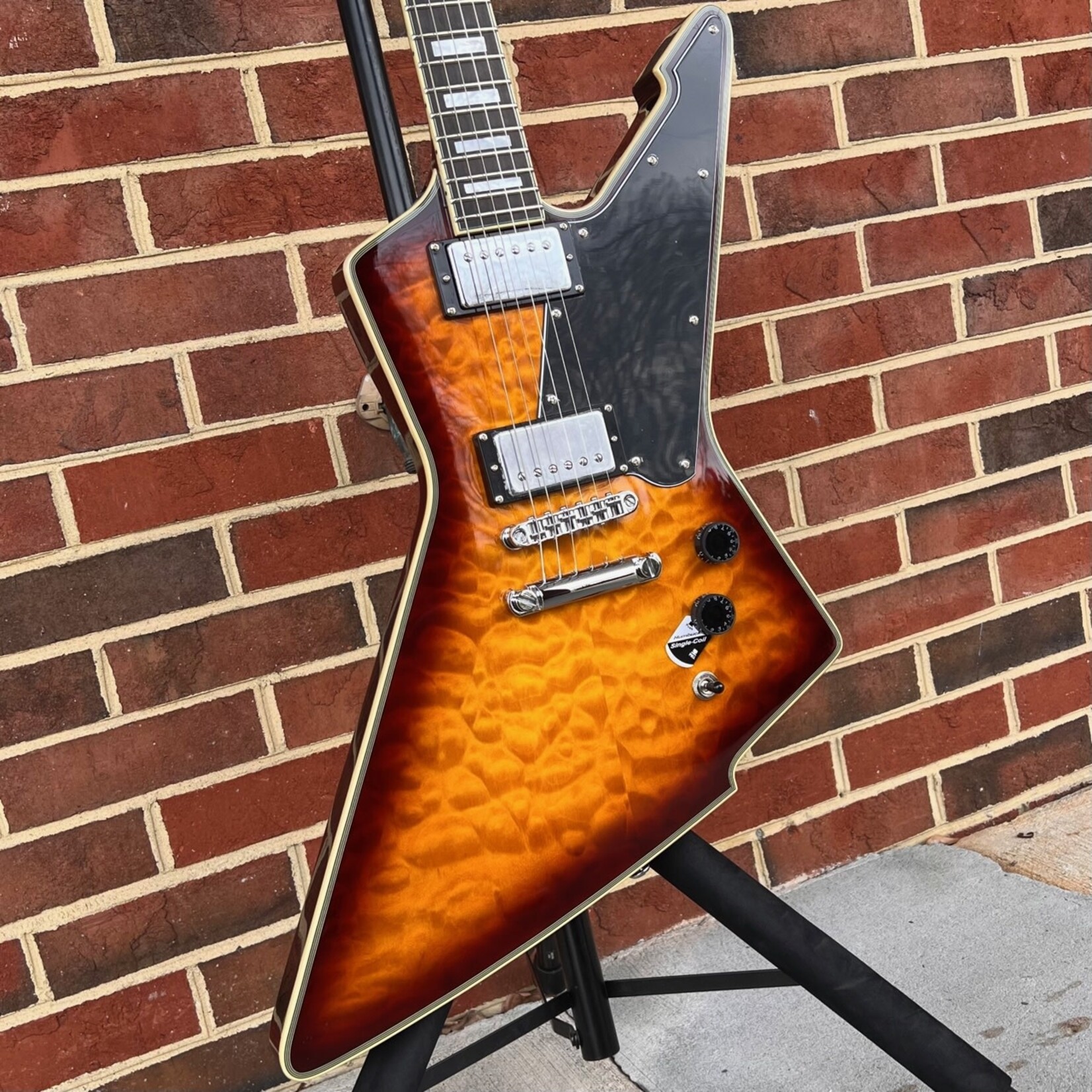 Schecter Guitar Research Schecter E-1 Custom, Vintage Sunburst, Quilted Maple Top, Ebony Fretboard, Locking Tuners, Schecter USA Sunset Strip/Pasadena Pickups, SN# W23111825