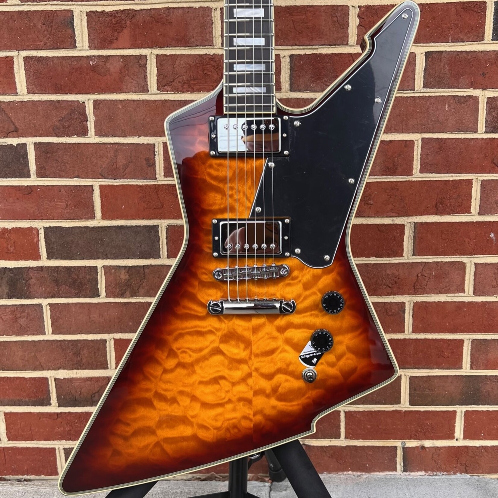 Schecter Guitar Research Schecter E-1 Custom, Vintage Sunburst, Quilted Maple Top, Ebony Fretboard, Locking Tuners, Schecter USA Sunset Strip/Pasadena Pickups, SN# W23111835